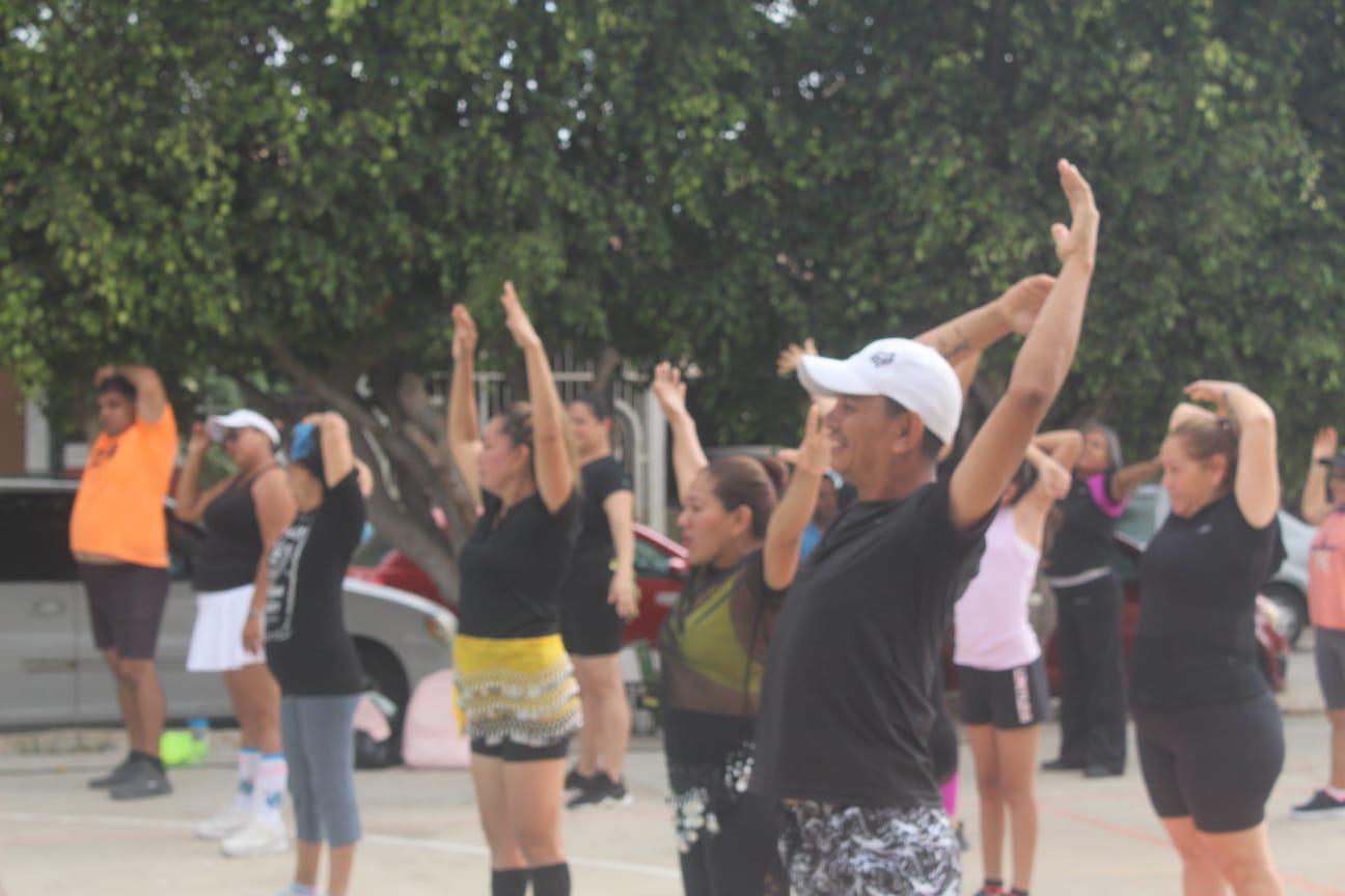 $!Ponen a bailar a Villa Satélite con la Maxi Clase de Bellifitness