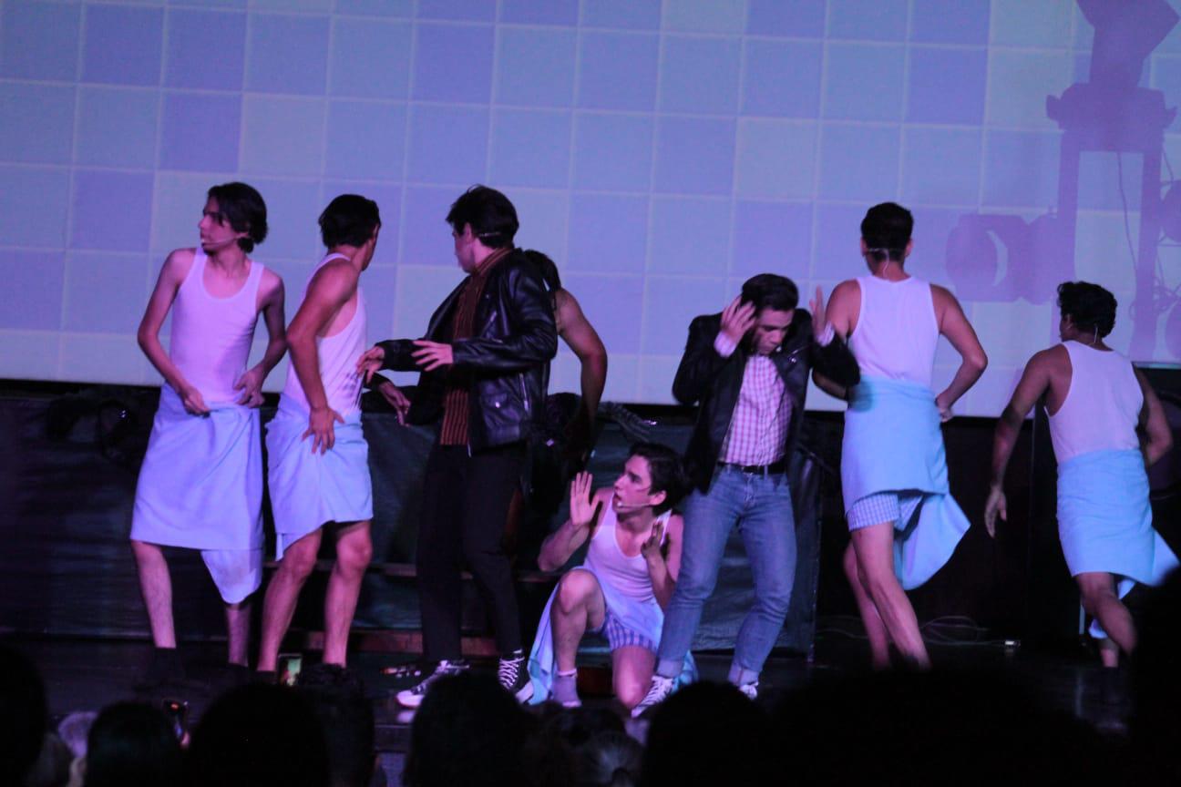$!La compañía Tres60teatro pone a bailar y a cantar al público con Grease 2022