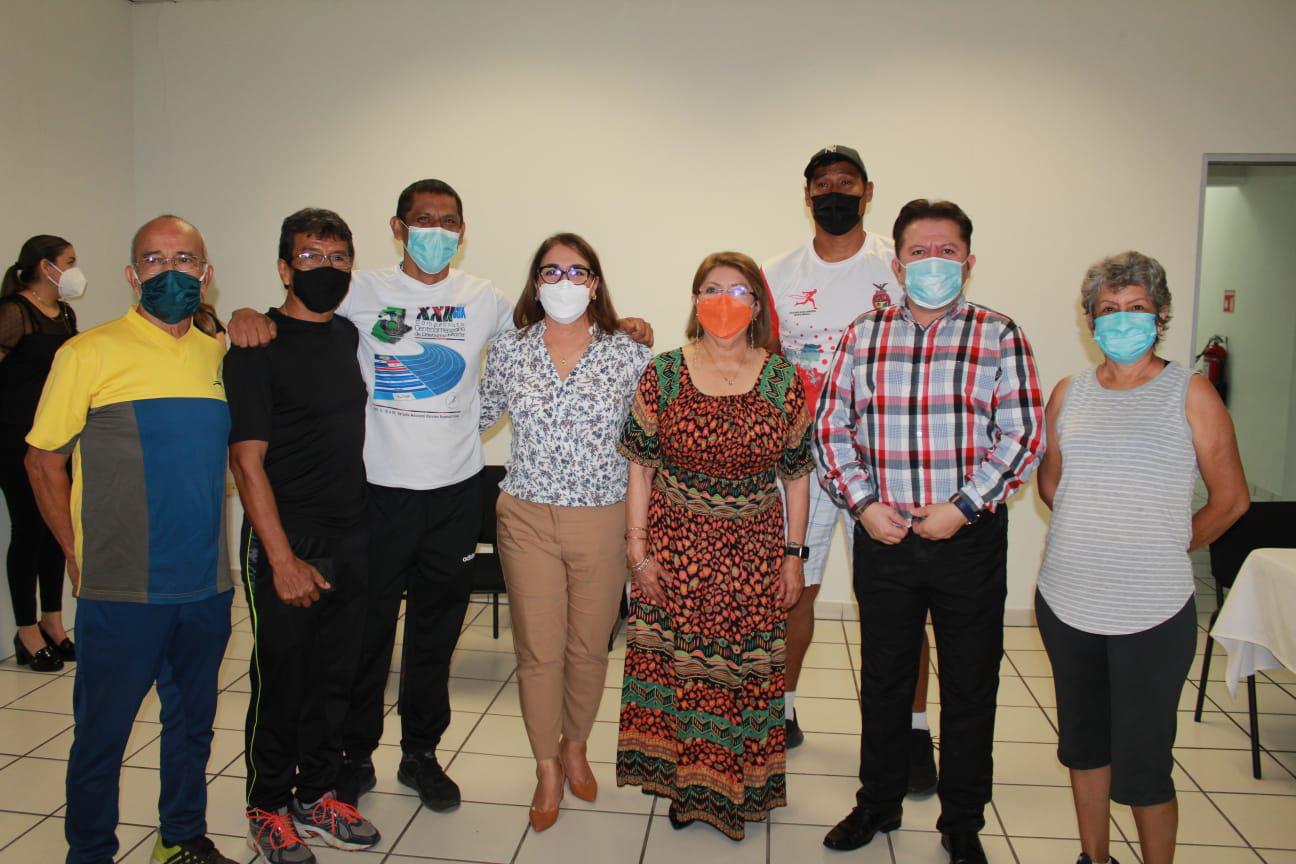 $!Deportistas de Culiacán son ajuareados de cara a eventos nacionales