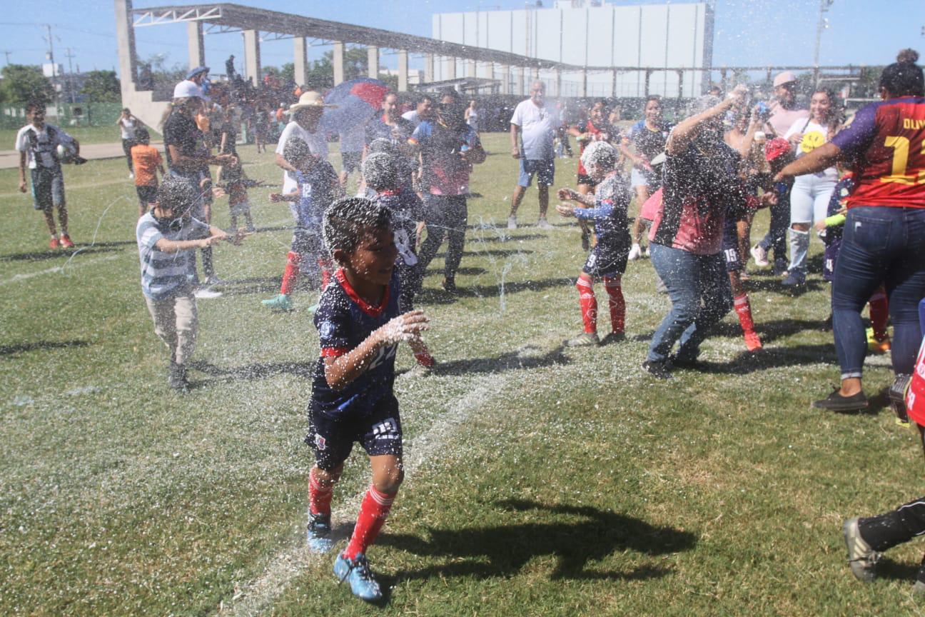 $!Club Muralla conquista doblete en la Copa Mazatlán de Futbol