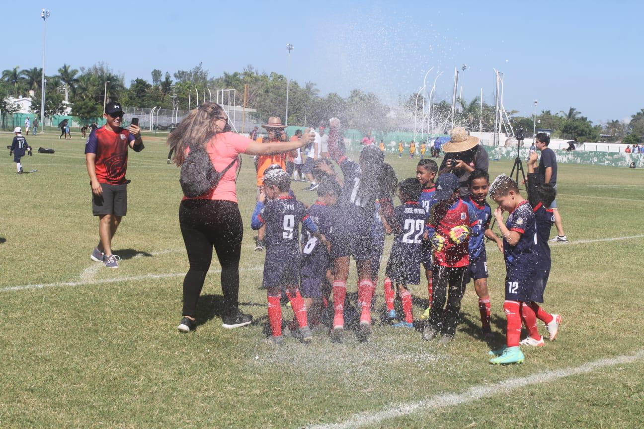 $!Club Muralla conquista doblete en la Copa Mazatlán de Futbol