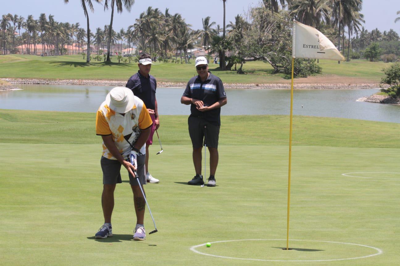 $!Los Higuera se llevan la corona del Torneo de Golf Alhma Medical Center