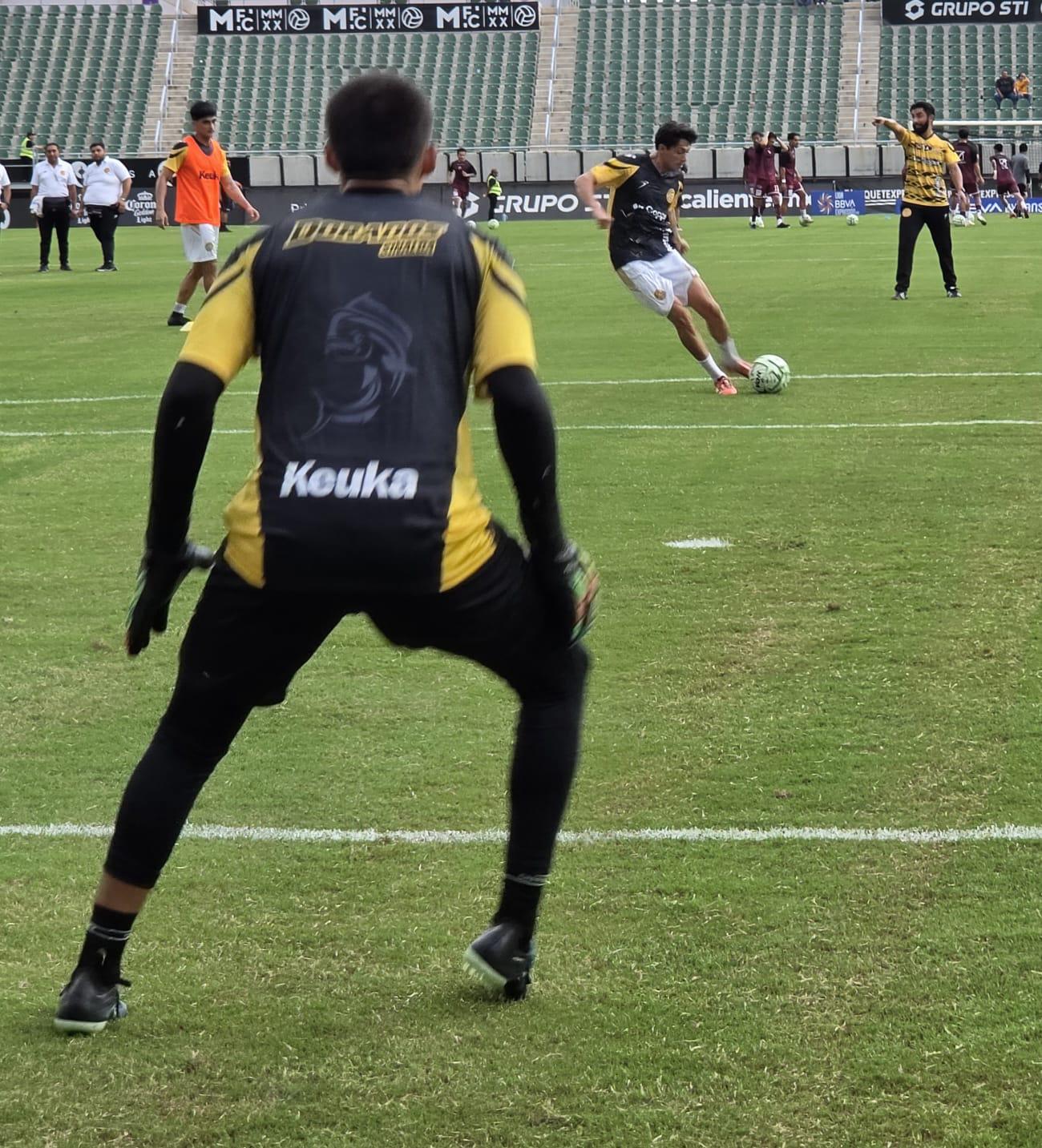 $!El debut de Dorados en Mazatlán decepciona por la escasa asistencia en El Encanto