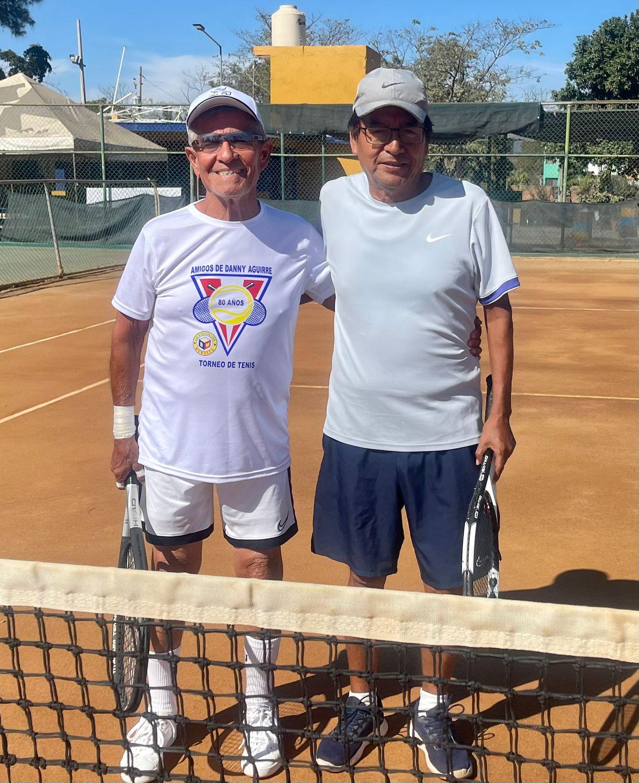 $!López Milán y Sosa sacan la casta en Tenis Quinquenials