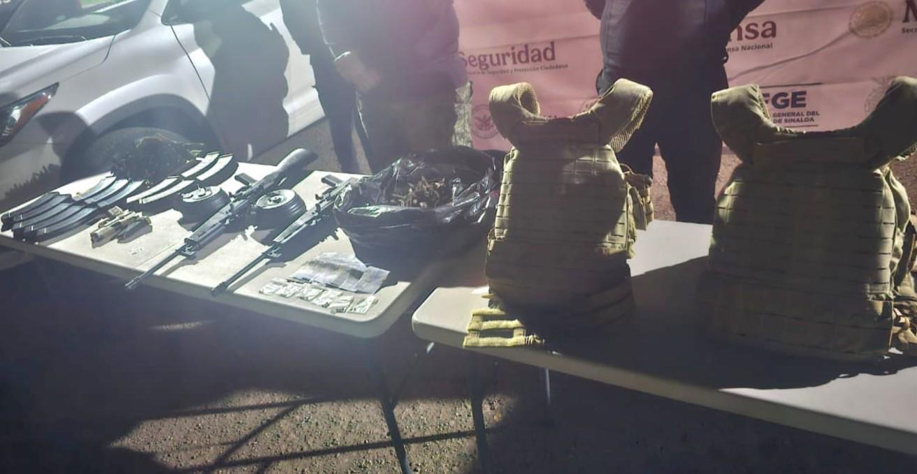 $!Detienen a dos hombres tras rescatar a víctima de privación ilegal en Culiacán