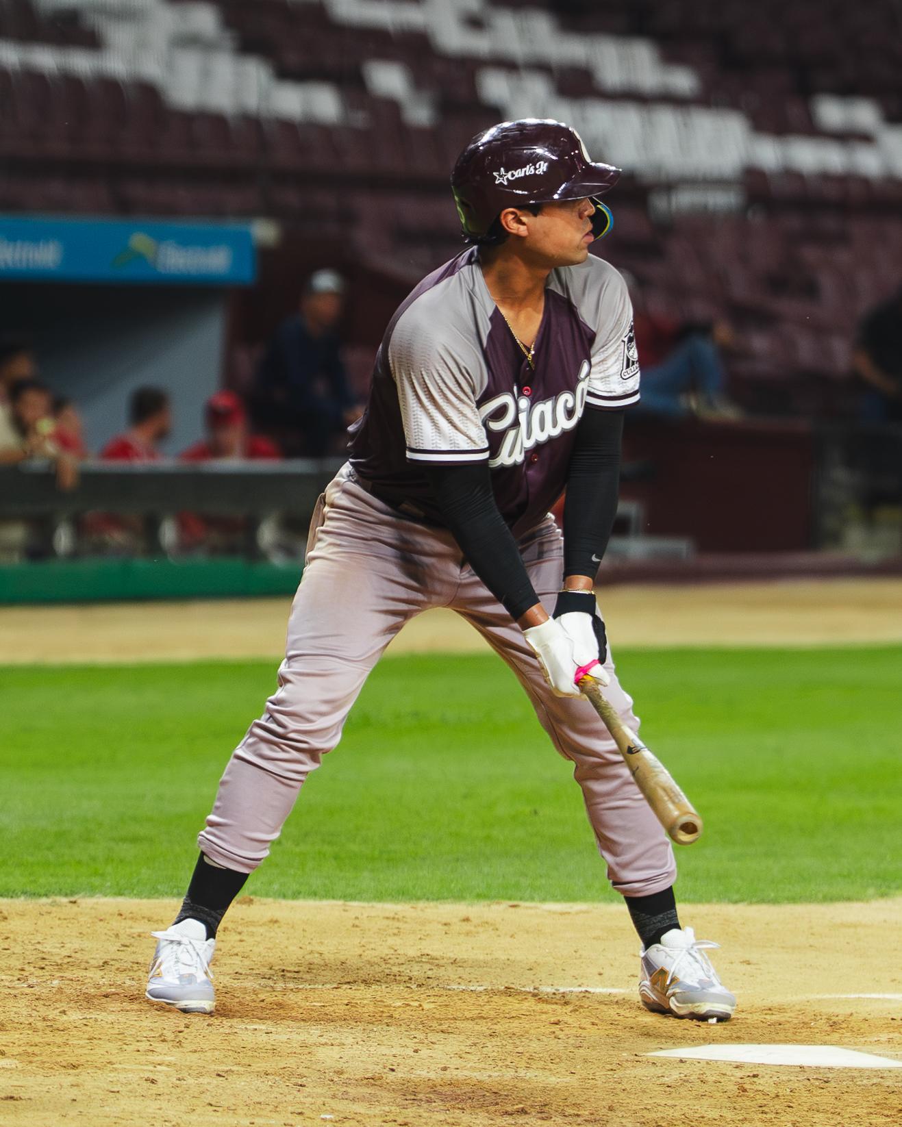 $!Tomateros deja en el terreno a Venados con wild pitch en duelo de pretemporada