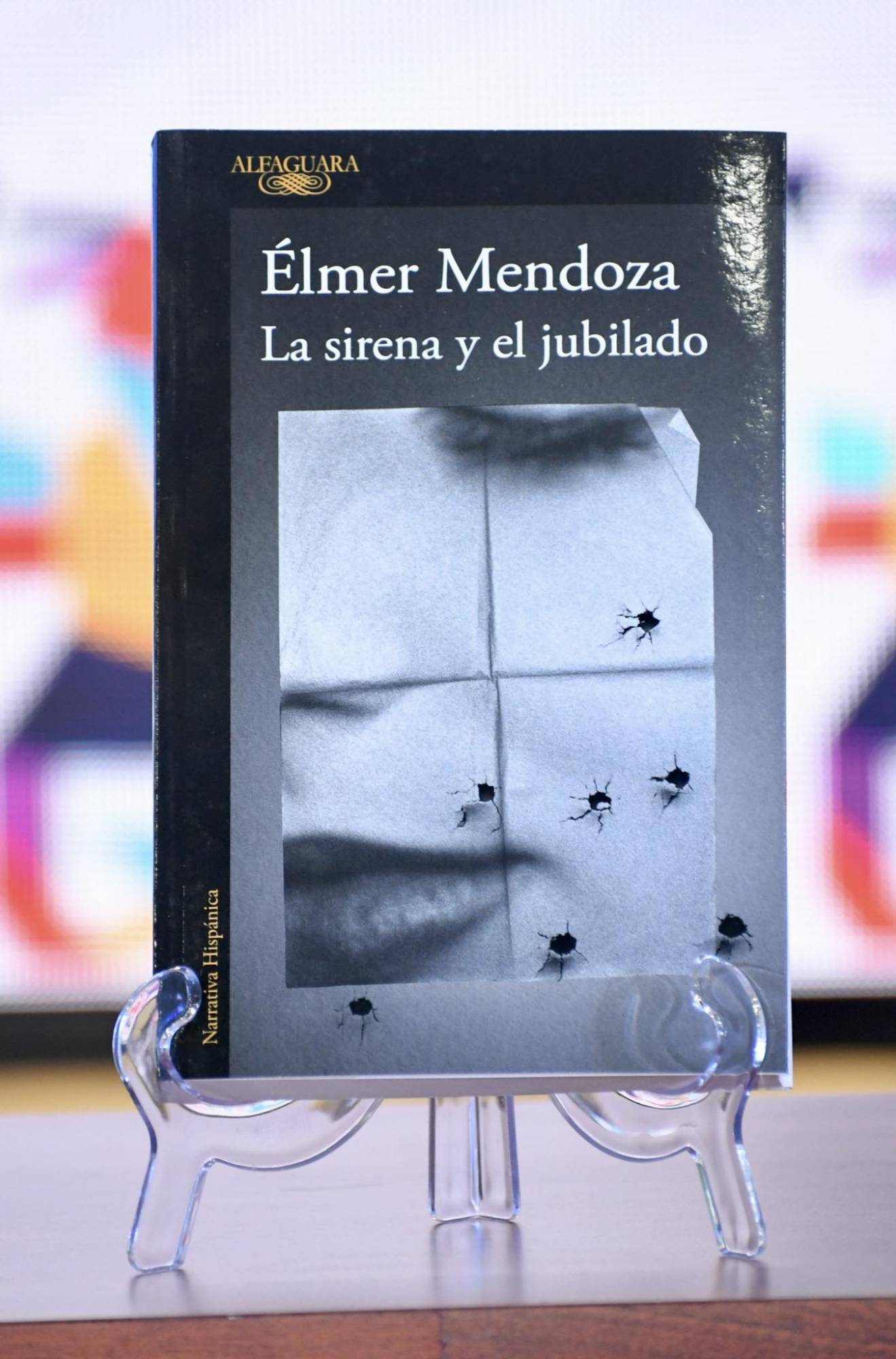 $!Con esta obra, Mendoza reafirma su interés por explorar nuevas formas narrativas sin abandonar el género negro.