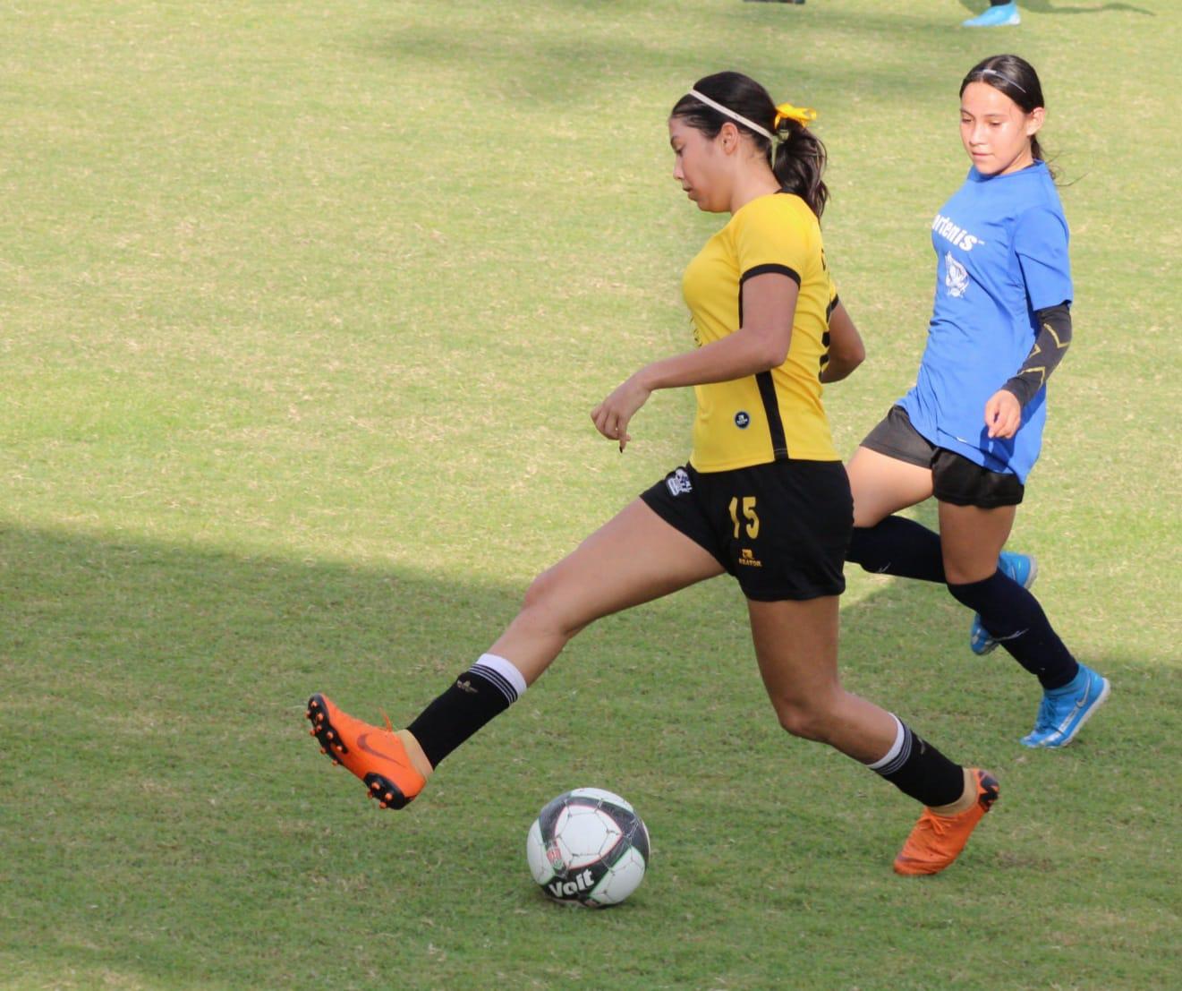 $!Leonas Piña rugen como campeonas de la Liga de Futbol Femenil Fuerza Imdem