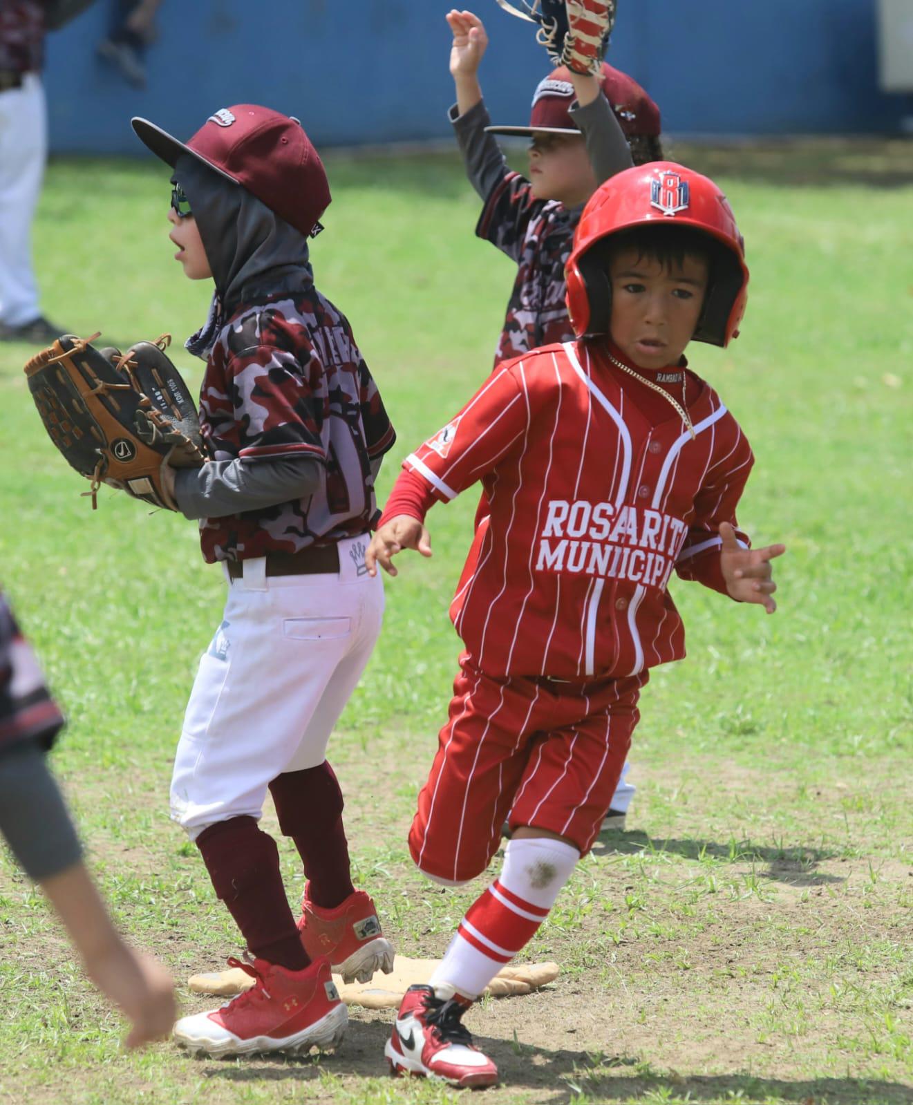 $!Liga Quintero Castañeda Azul arrasa en el Nacional Escuelita-Pastel 2026