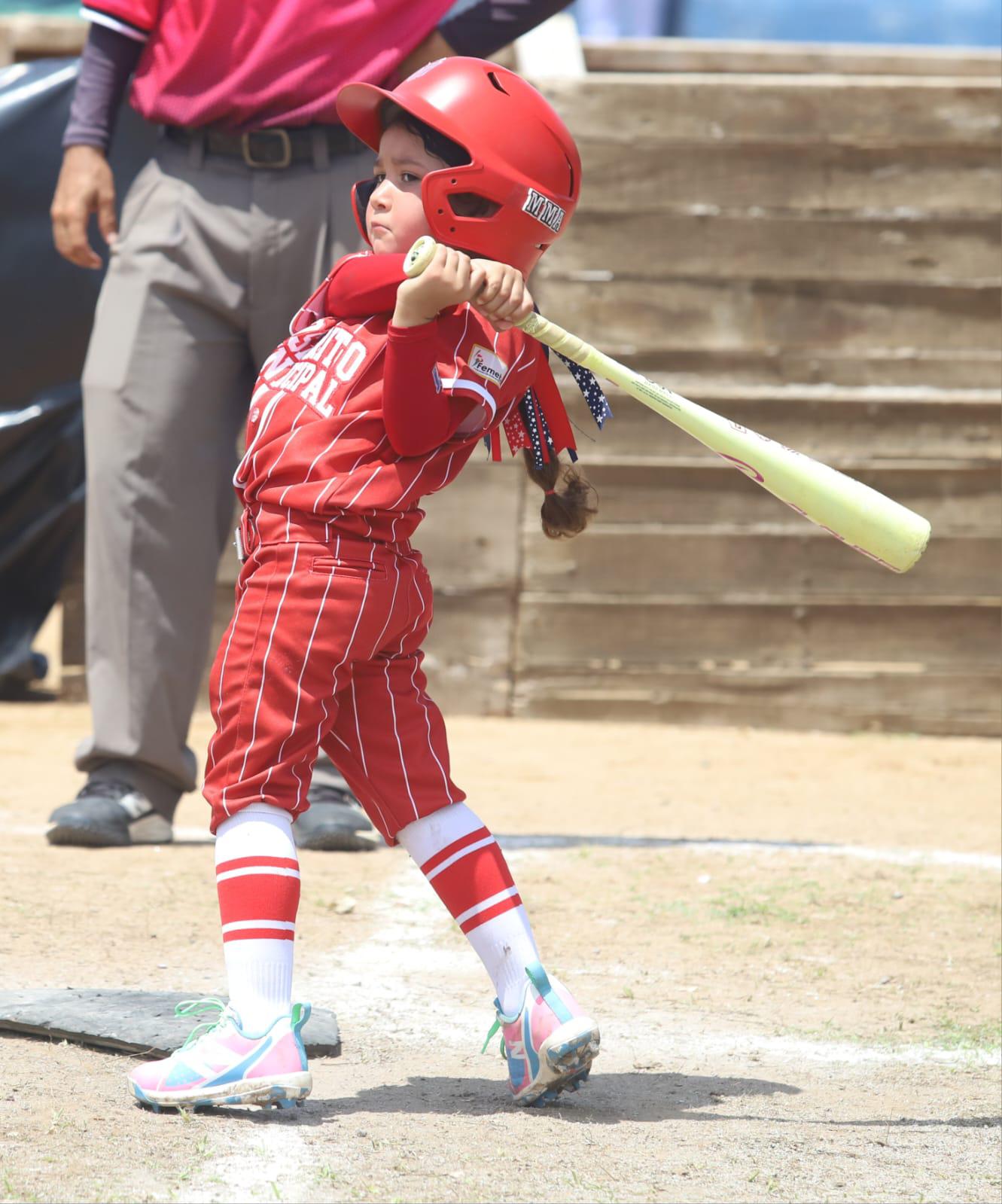 $!Liga Quintero Castañeda Azul arrasa en el Nacional Escuelita-Pastel 2026
