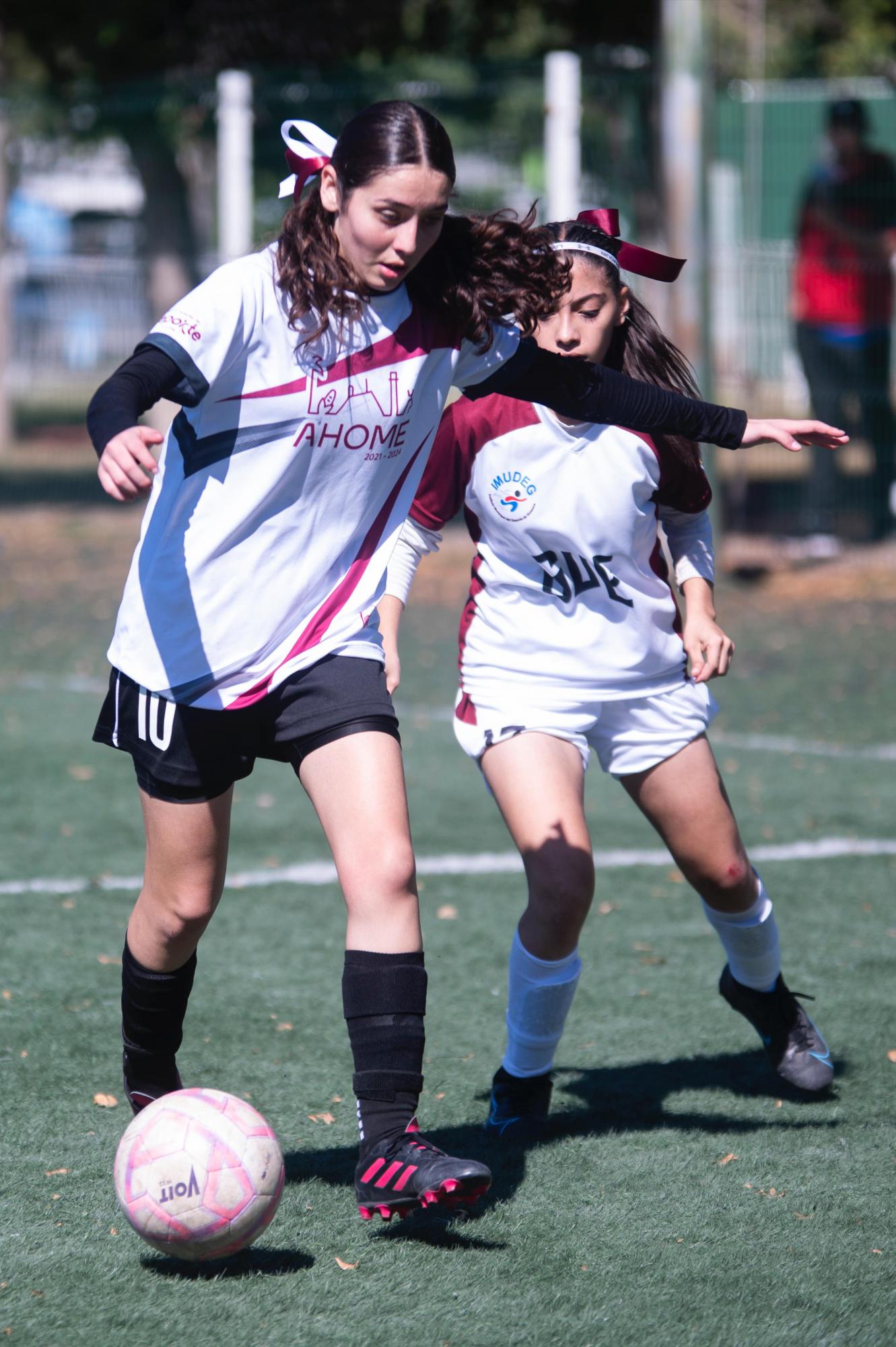 $!Mazatlán y Culiacán van por el oro ante Ahome en finales de futbol femenil