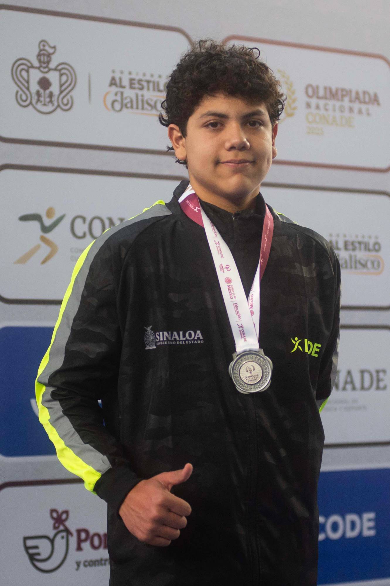$!Paloma Luna y Bryan Meza dan más medallas para Sinaloa en la Olimpiada Nacional de Natación