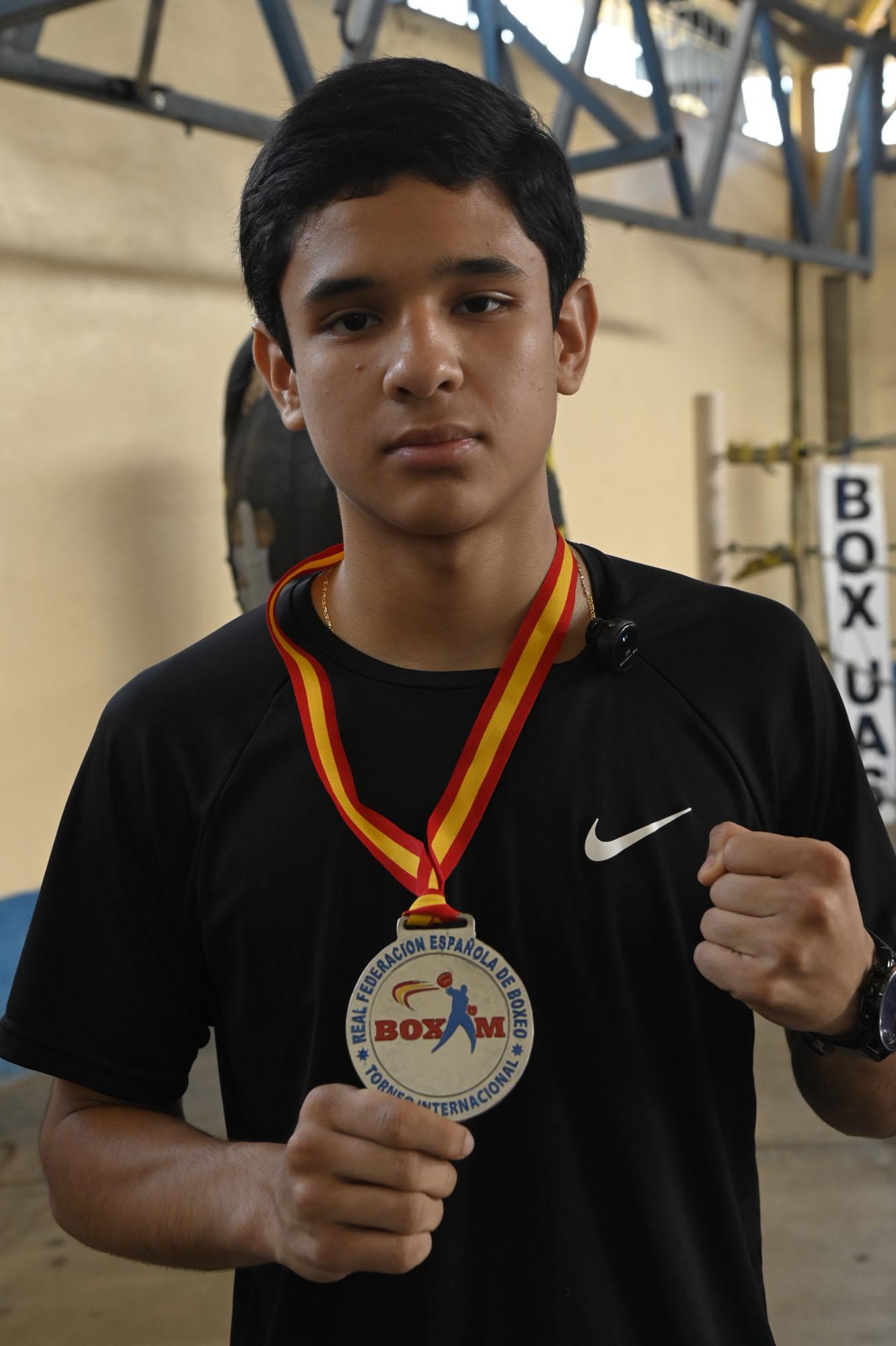 $!Hermanos Morales Díaz ponen en alto a la UAS con medallas internacionales y nacionales en boxeo