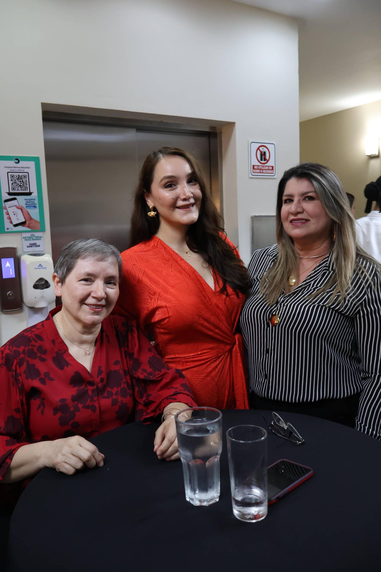 $!María Teresa Sánchez, Lizzeth Martínez y Beatriz Zataráin.