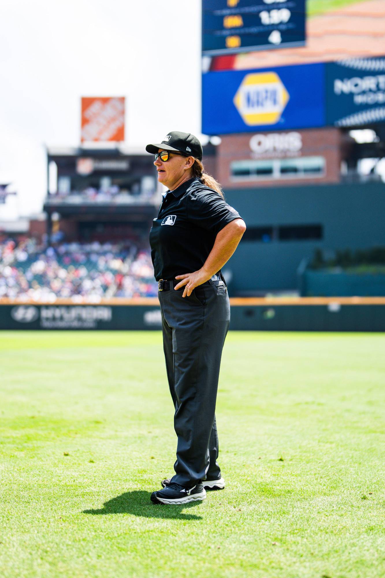 $!Jen Pawol hace historia como la primera mujer ampáyer en temporada regular de MLB