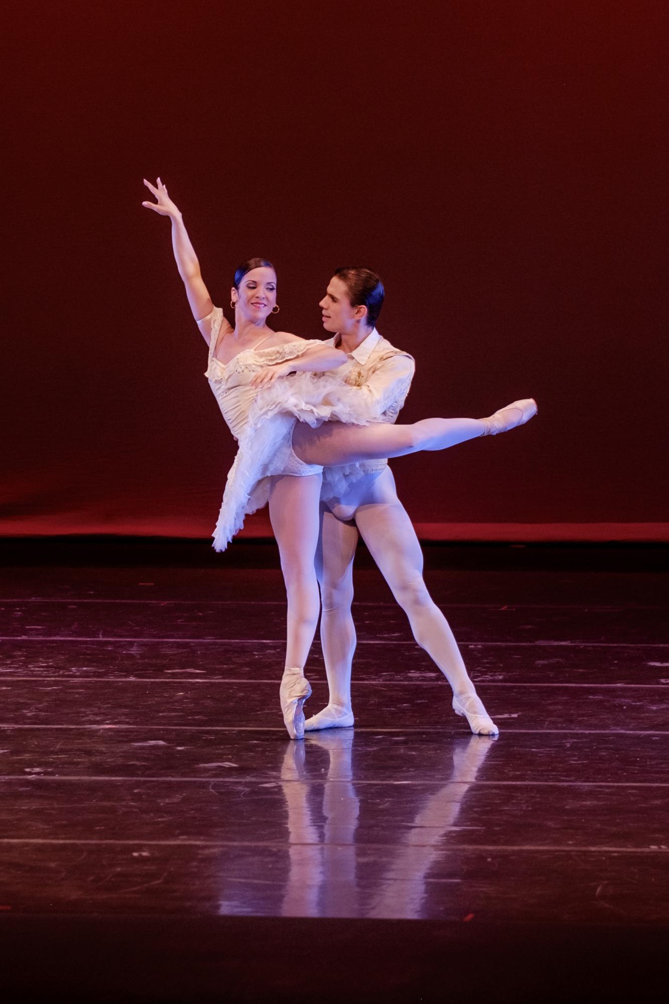 $!Sorprendente el Ballet de Monterrey con la gala ‘Levitar’