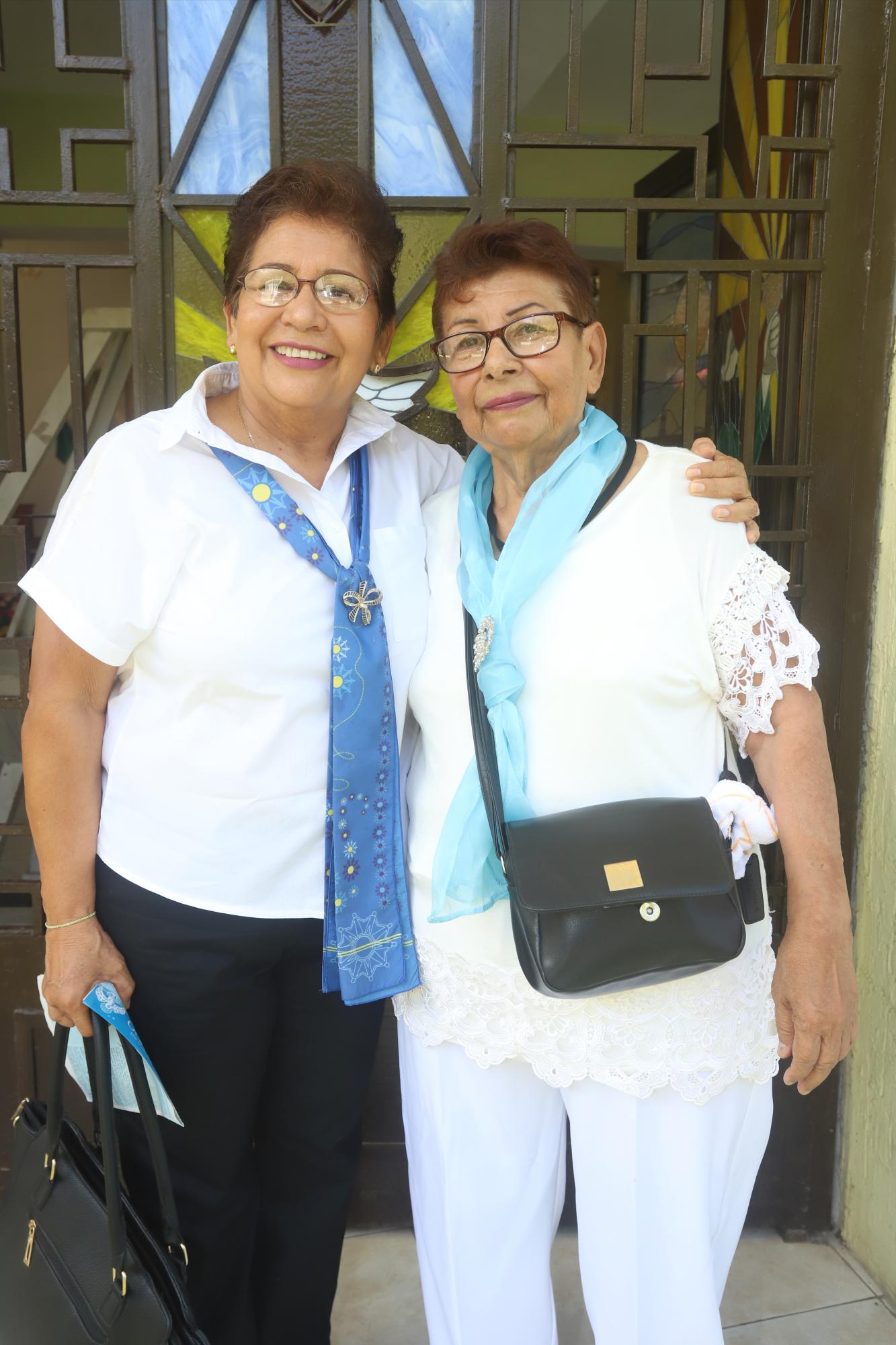 $!Alicia Sandoval y Rebeca Mejía, de la Unidad Santa María de América.