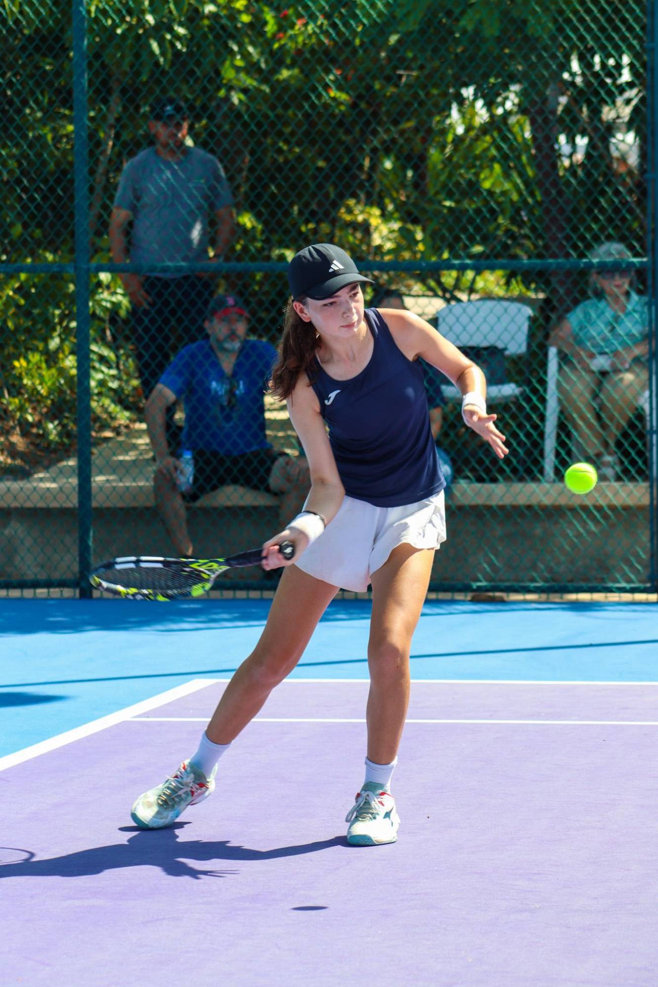 $!Disfrutan fanáticos del ‘deporte blanco’ de la primera etapa del Circuito de Tenis Imdem