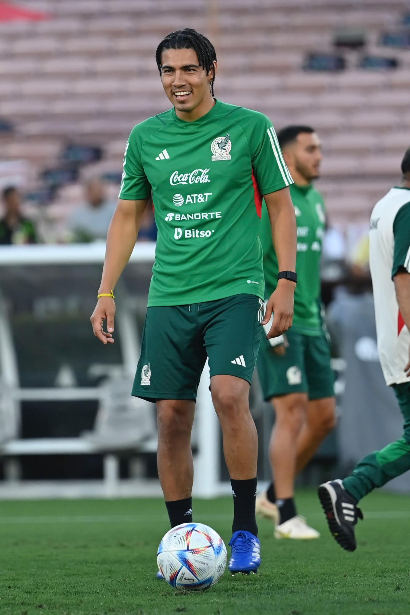 $!Para viajar a Qatar, se necesita al menos 140 mil pesos mexicanos