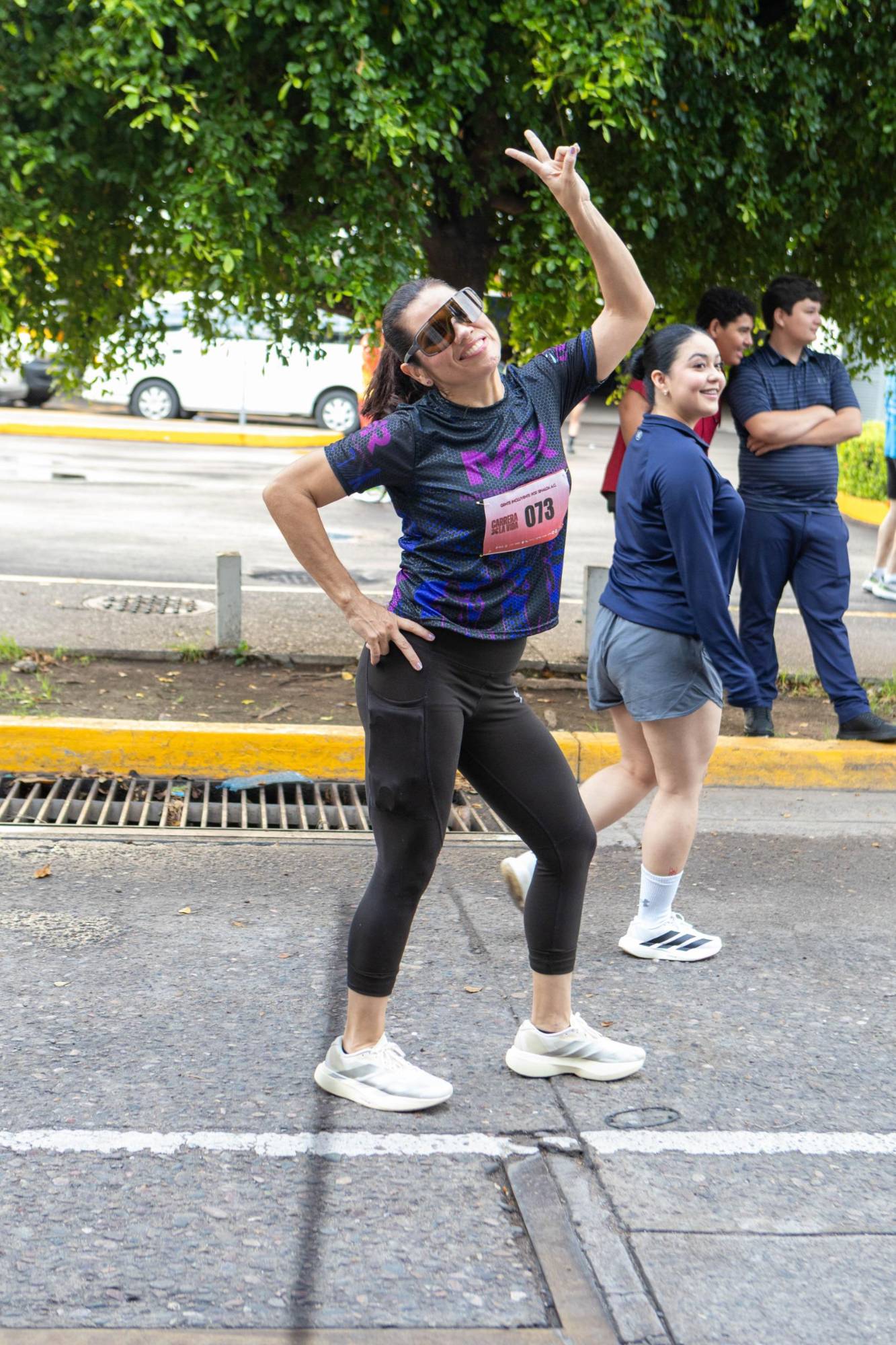 $!Roberto Medina y Abigail Soto conquistan la Carrera por la Vida en Culiacán