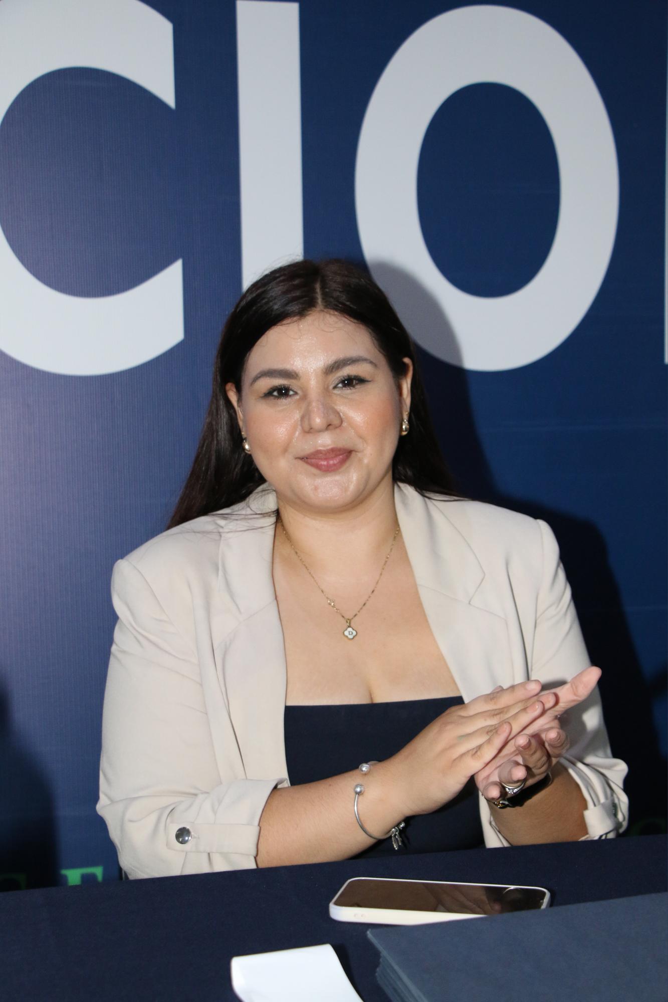 $!Doctora Flor Guadalupe Sánchez Zepeda, coordinadora de programas presenciales.
