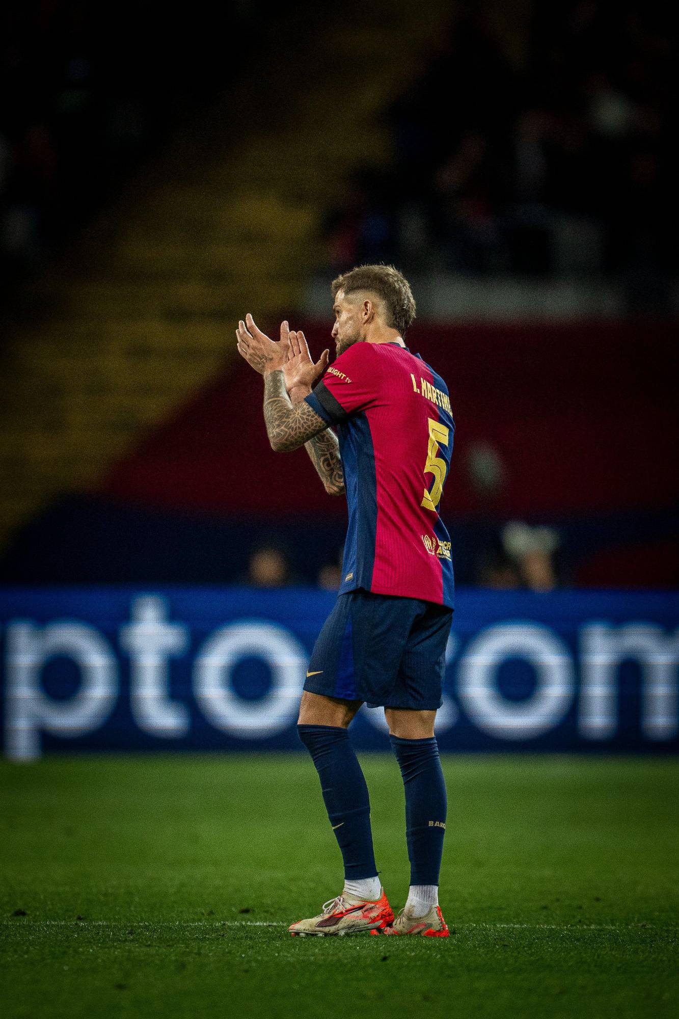 $!Iñigo Martínez se despide del Barcelona y firma con Al-Nassr