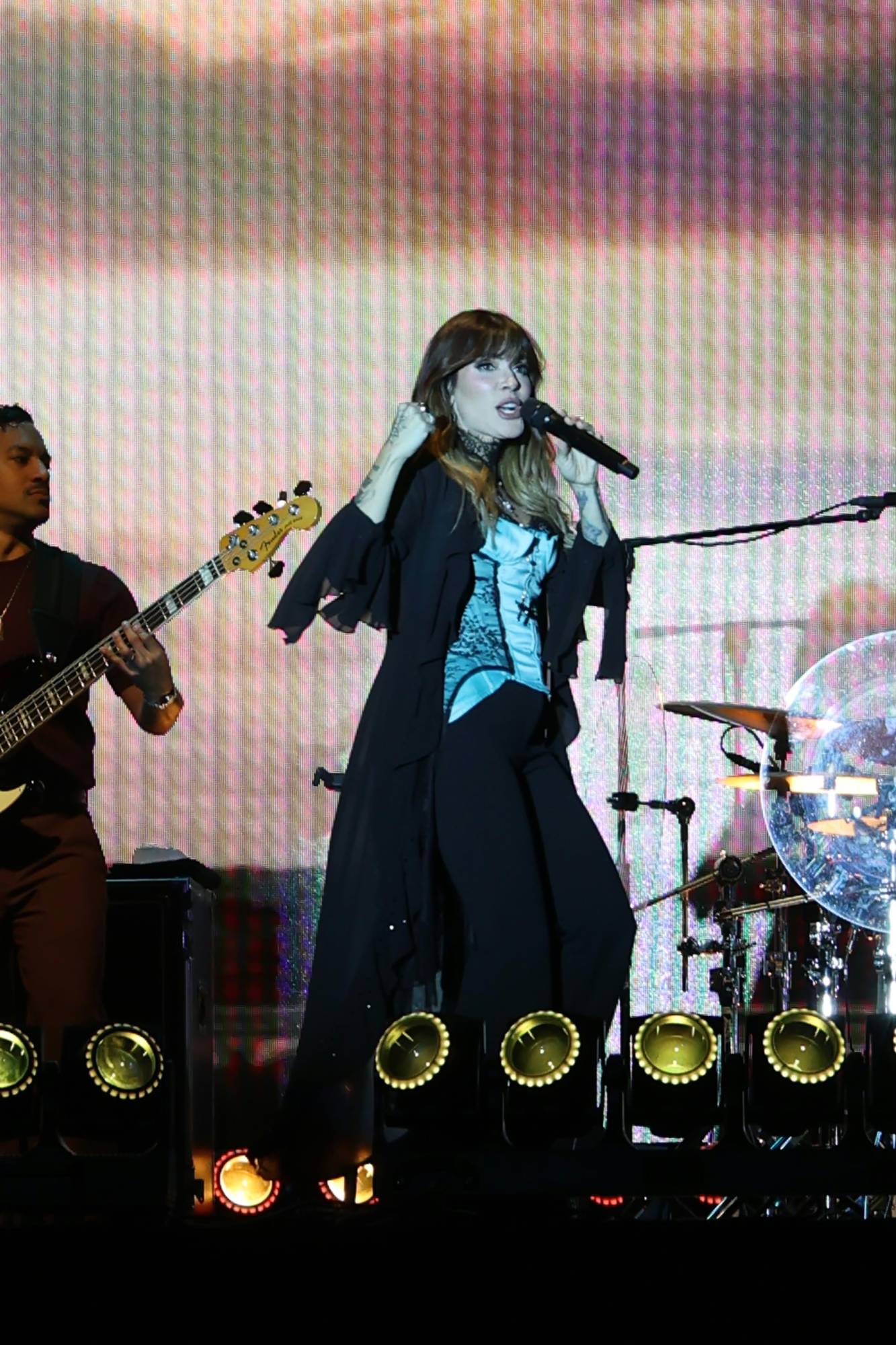 $!Kany García abre su corazón y pone a cantar a Mazatlán