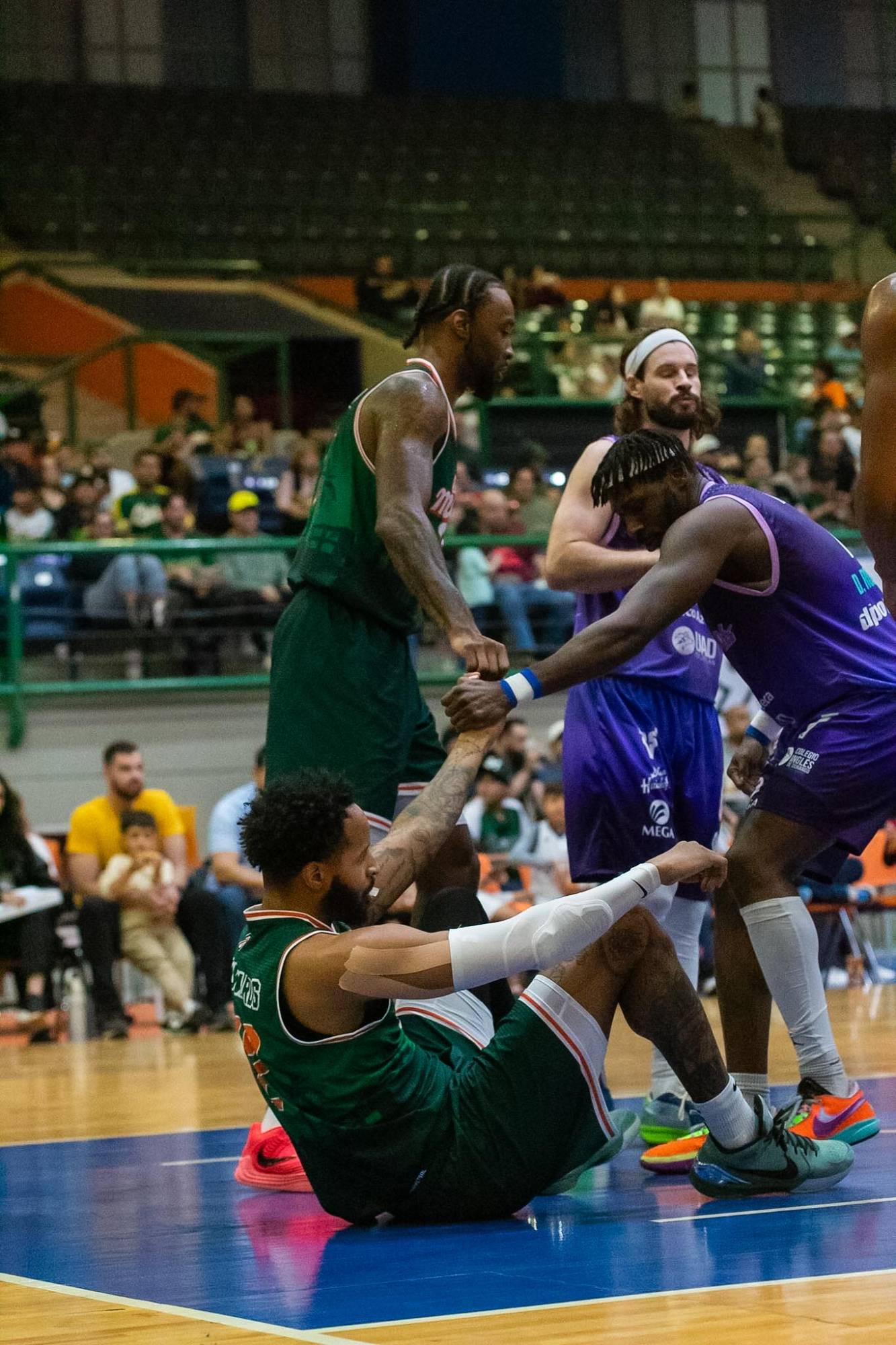 $!Venados Basketball vence a Pioneros y divide la serie en Los Mochis