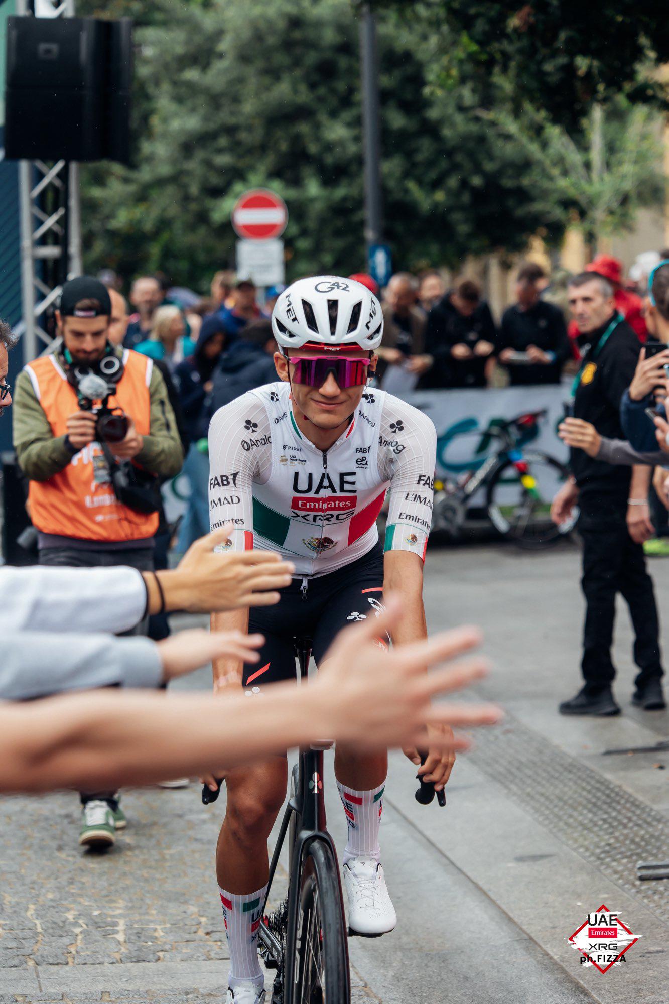 $!Isaac del Toro concluye en la posición 28 del Giro de Lombardía