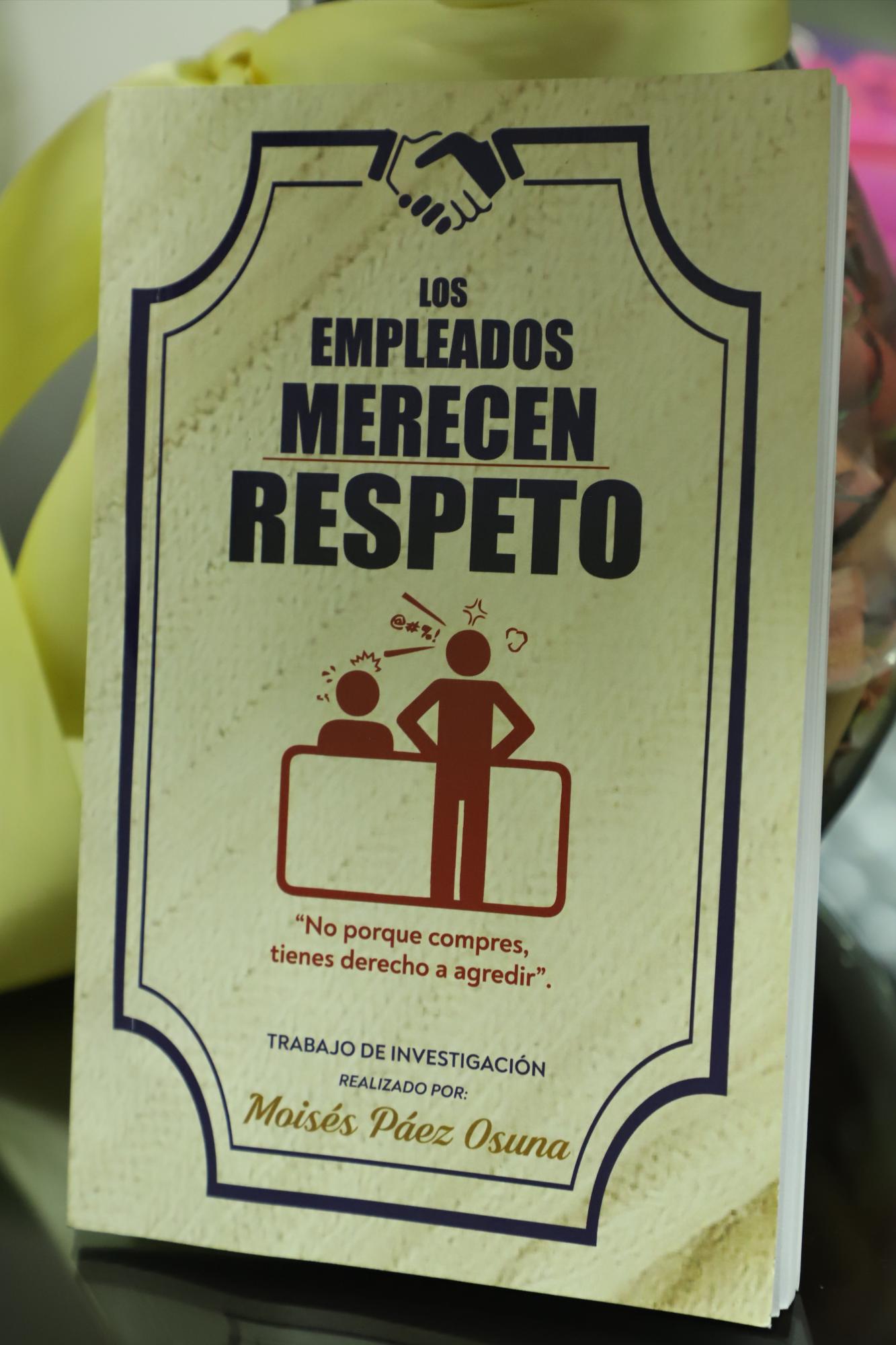$!El libro Los Empleados merecen respeto ya vendió 100 ejemplares.
