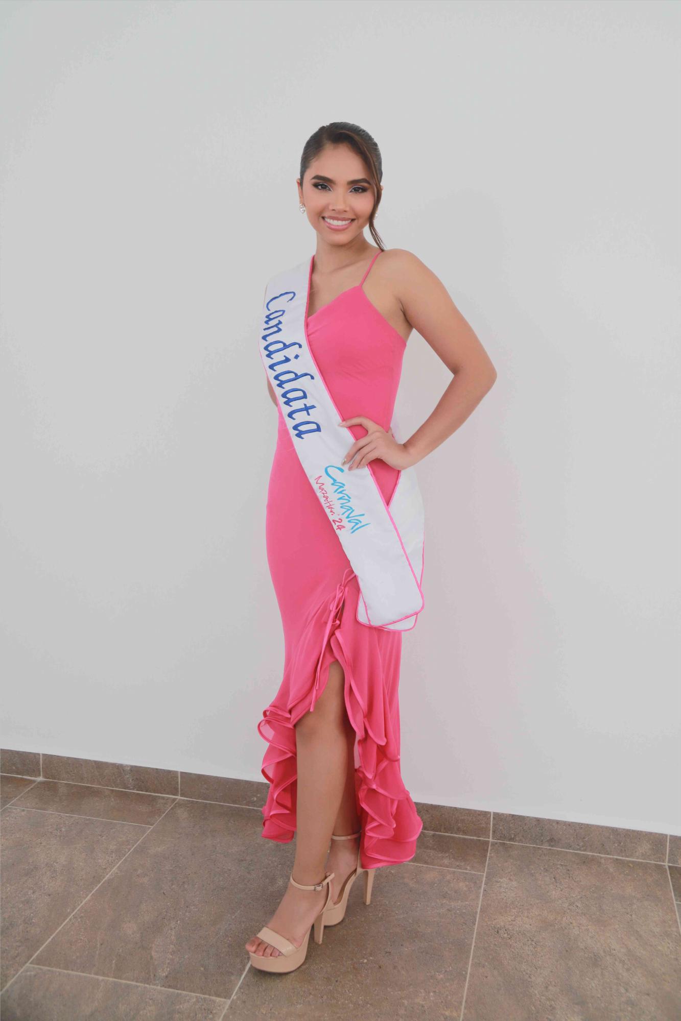 $!Carolina Pano Ruelas, la futura médico en busca de la corona