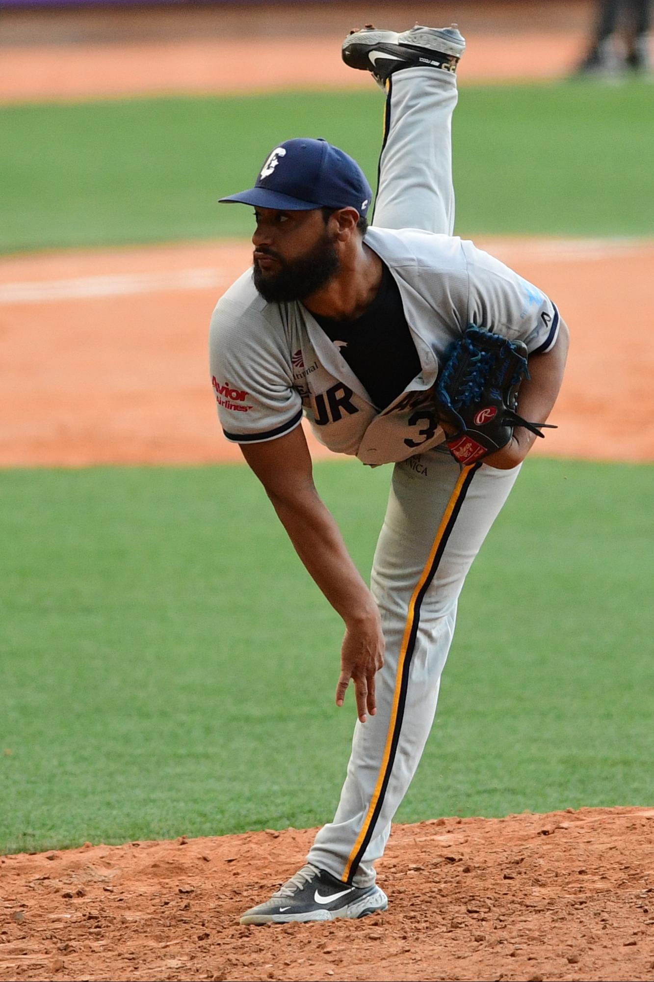 $!Puerto Rico se apoya en efectivo pitcheo para superar a Curazao en la Serie del Caribe