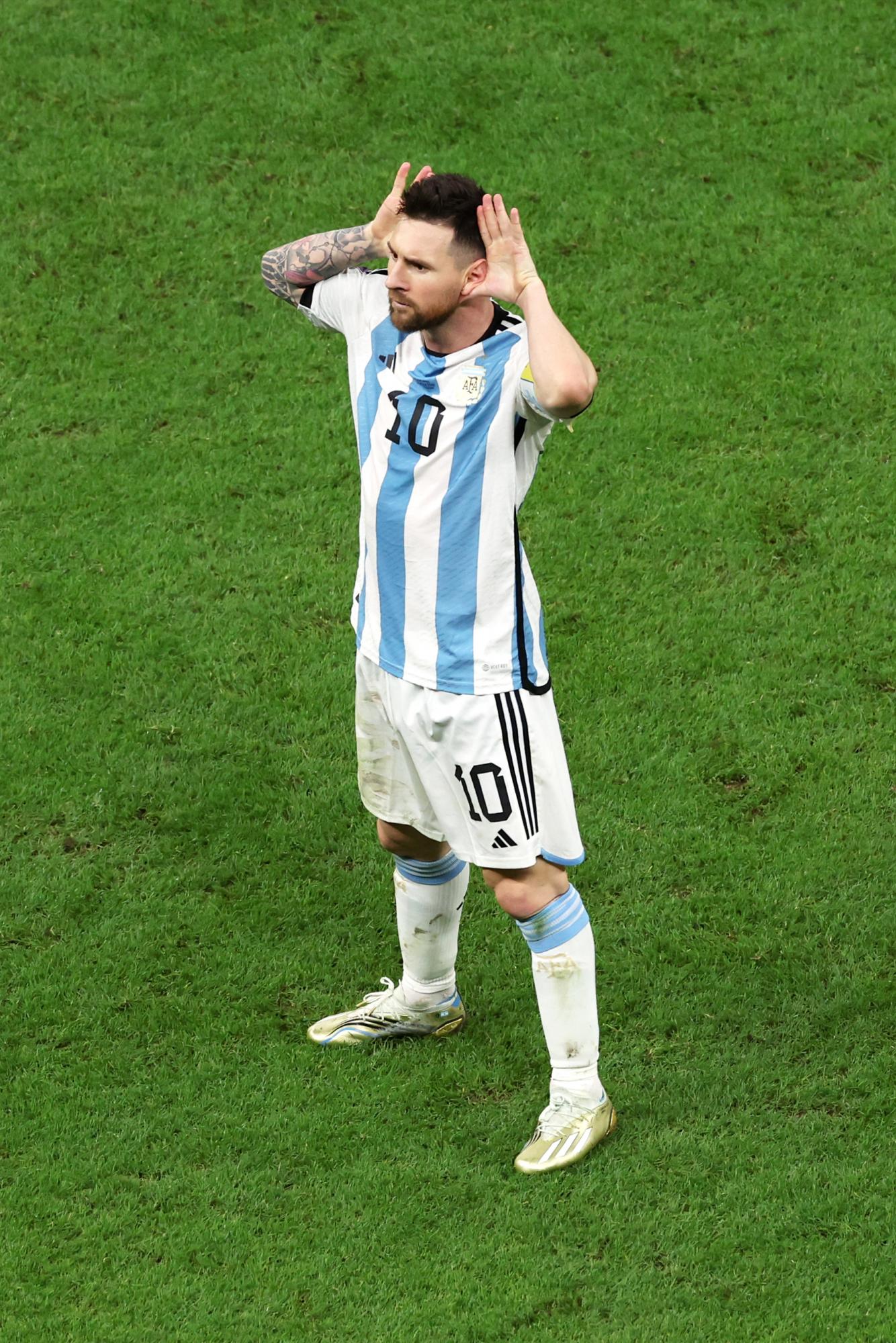 $!Messi se queja del árbitro: ‘No está a la altura’
