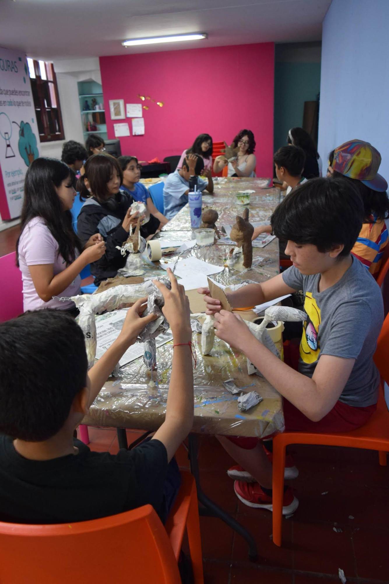 $!Adolescentes de entre 12 y 17 años participaron en el taller.