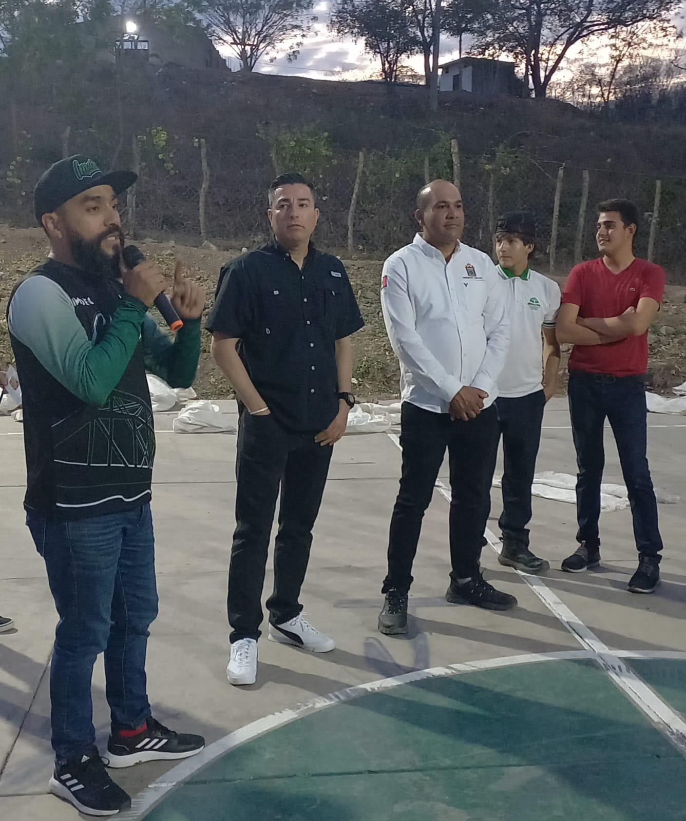 $!Disfrutan de una gran tarde familias de Carboneras con Jornada Deportiva