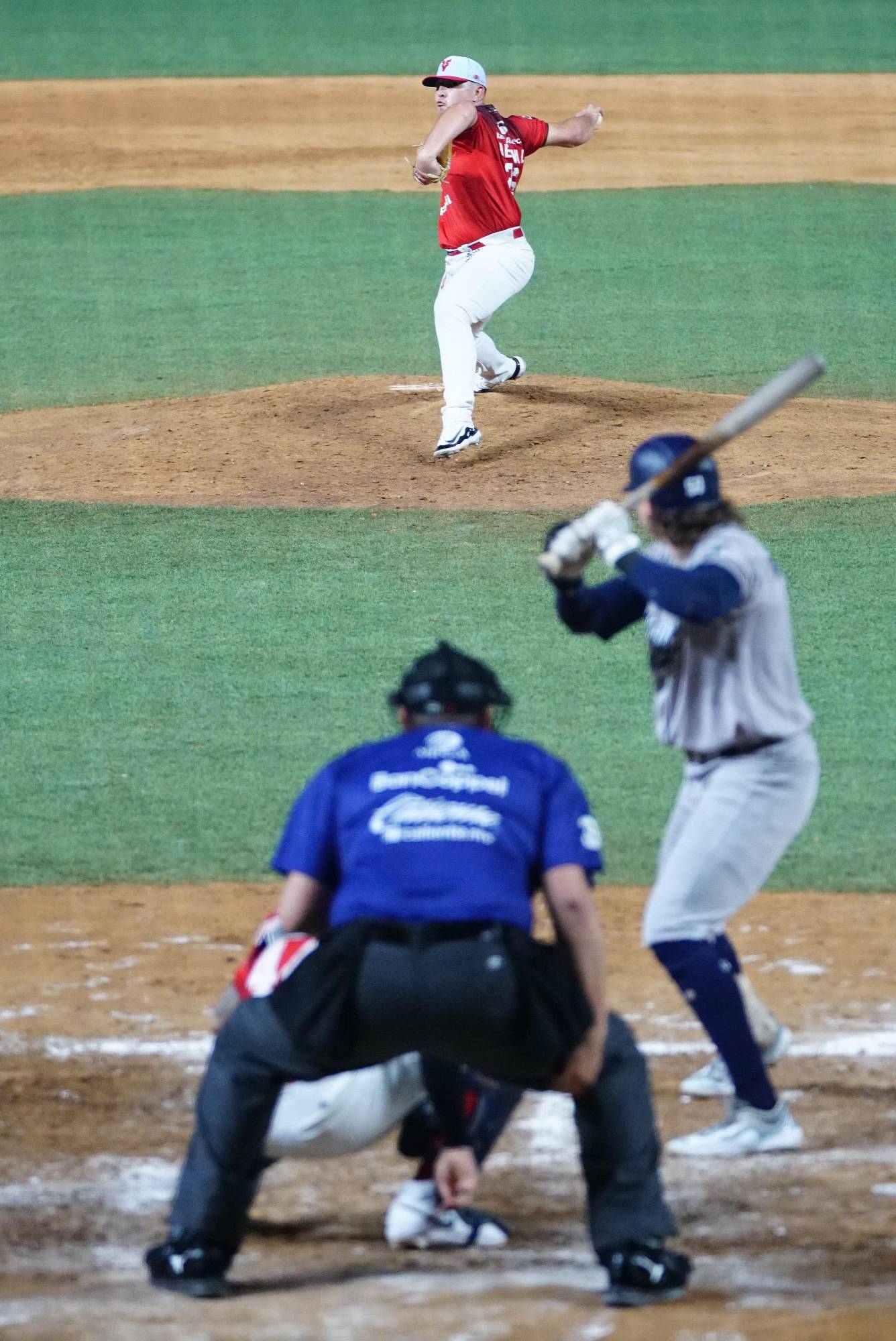 $!Venados reaccionan con poder, pero caen 10-4 ante Jaguares