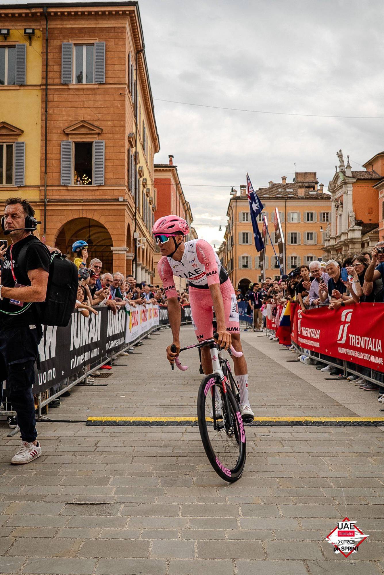 $!Isaac del Toro sigue líder en el Giro de Italia y amplía su ventaja