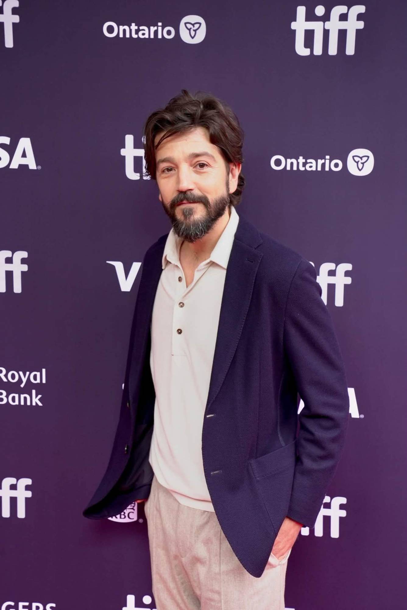 $!Diego Luna también estuvo en el Festival de Cine.