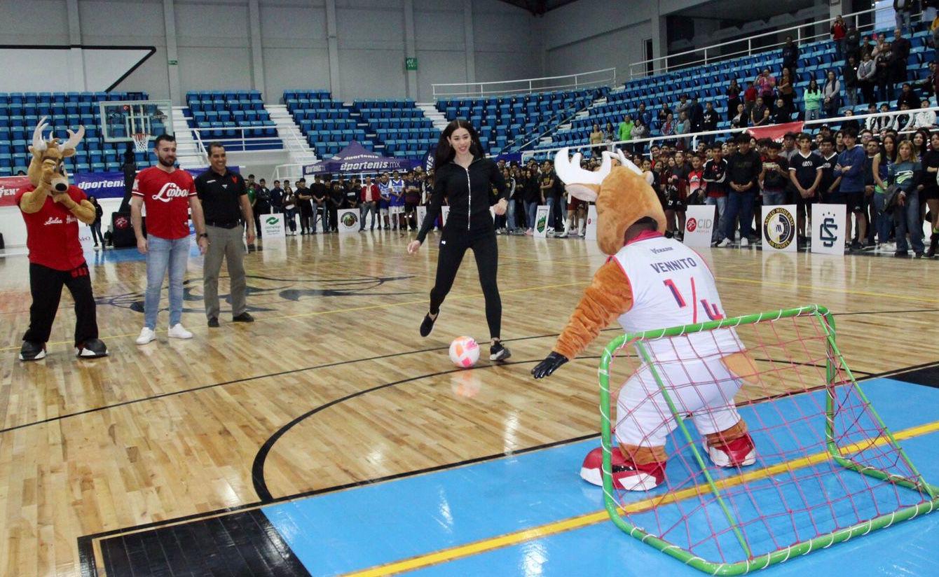 $!Inauguran Liga Estudiantil UAD de Baloncesto y Futbol Barda en el Lobo Dome