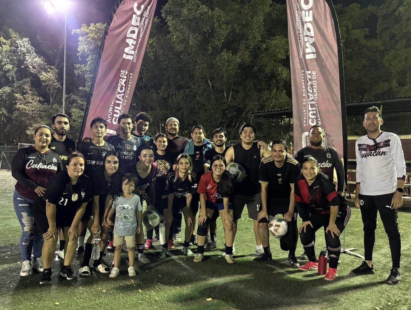 $!Deportivo Aliwater se corona en el Torneo Minisoccer Mixto Libre Imdec 2026