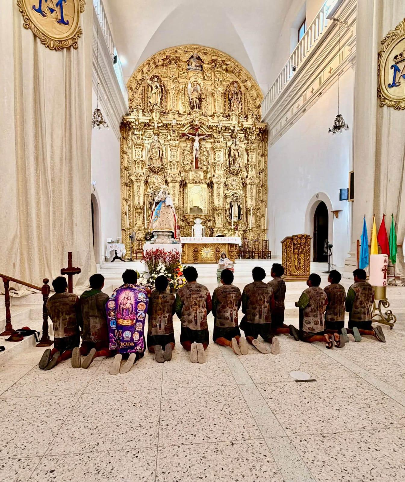 $!Procedentes de Yucatán, 11 peregrinos arriban al Santuario de la Virgen de El Rosario
