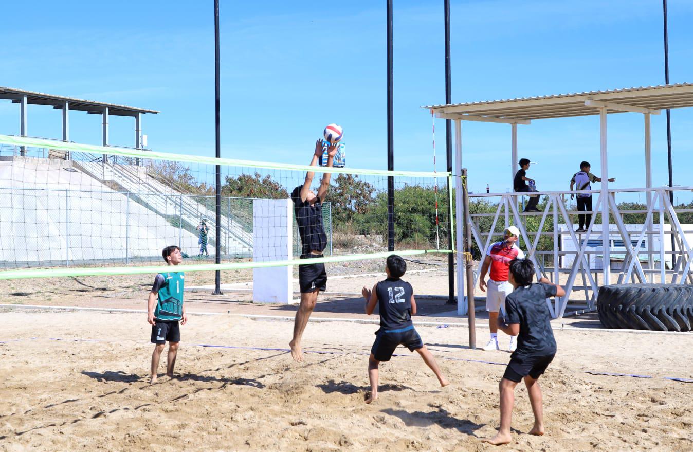 $!Le arrebata Navolato una categoría a Culiacán en Zonal de voleibol de playa