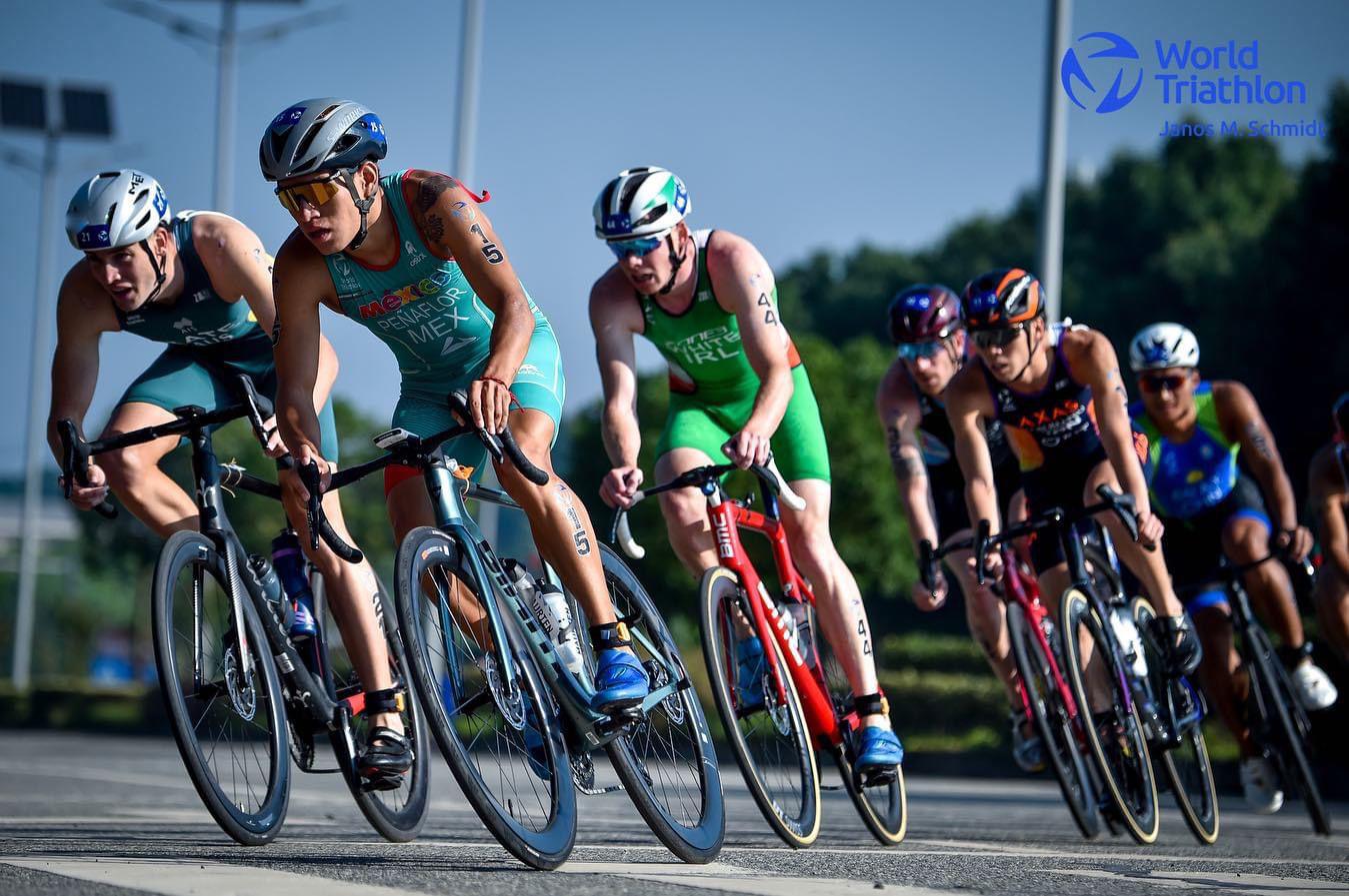 $!Aram Peñaflor gana medalla de plata en Copa Mundial de Triatlón en China