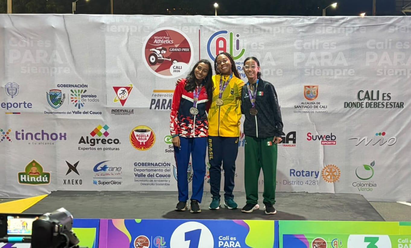 $!¡Medalla de bronce para Mazatlán! Silvana Quiñones sube al podio en Cali 2026