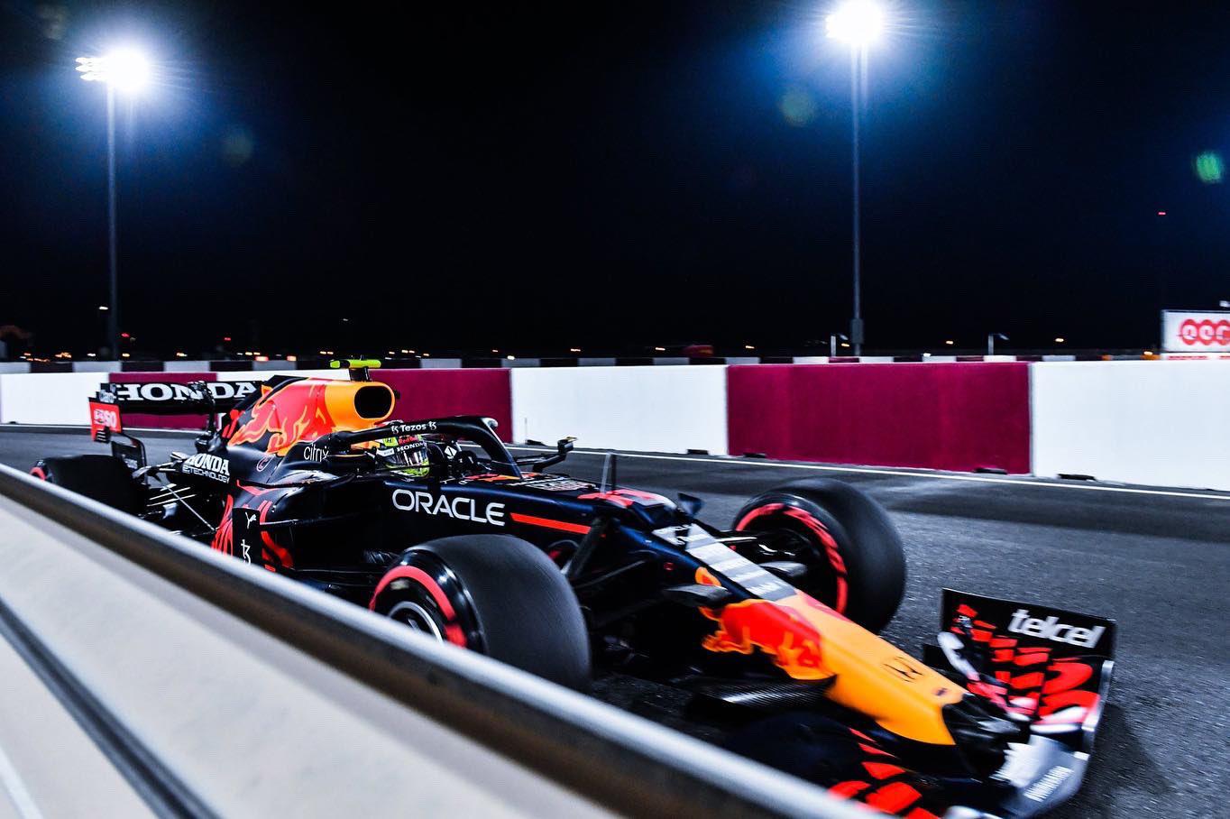 $!Checo Pérez saldrá en undécimo en el Gran Premio de Qatar; Lewis Hamilton se lleva la pole
