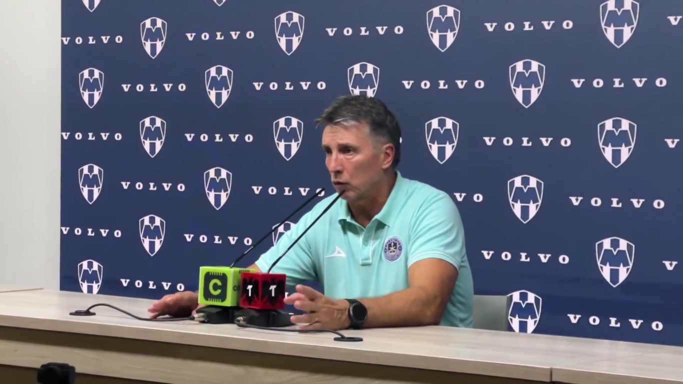 $!Siboldi descarta llegada de Memo Ochoa a Mazatlán y destaca esfuerzo ante Rayados