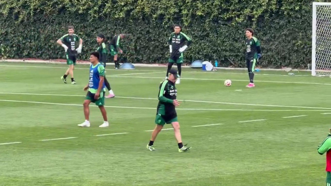 $!Javier Aguirre trabaja con plantel completo a días del debut de México en el Mundial