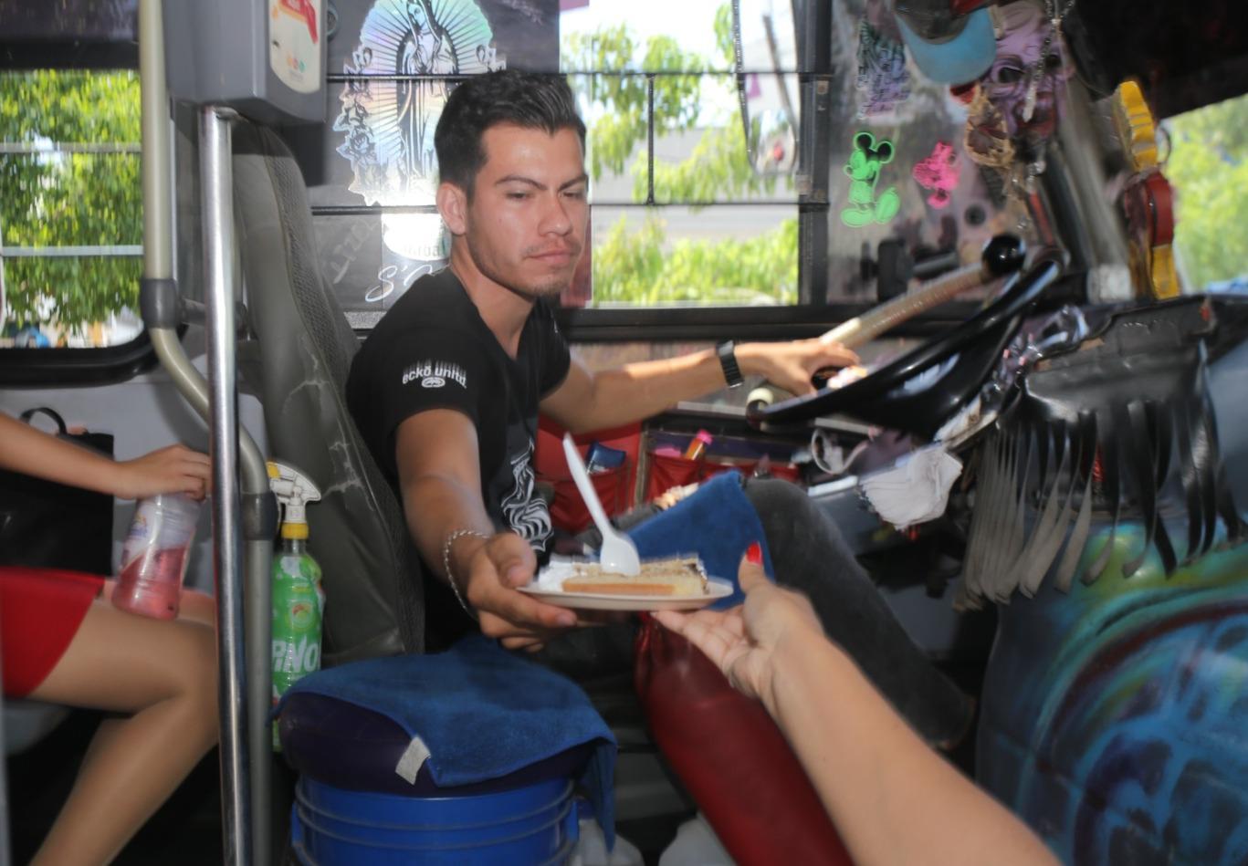 $!Noroeste comparte su 53 Aniversario con los mazatlecos