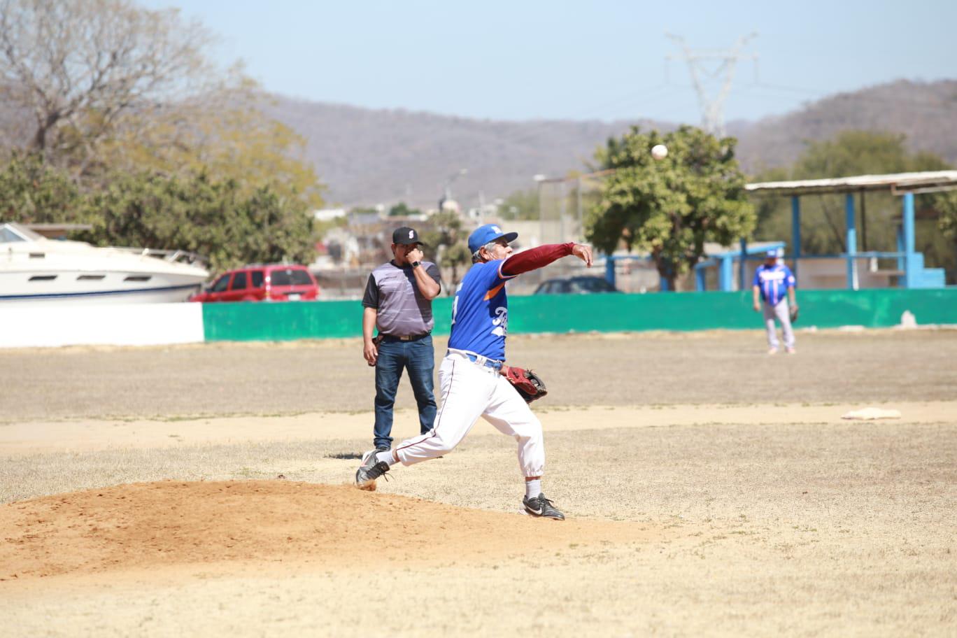 $!Casita del Plomero ‘explota’ su ofensiva en Beisbol del Chololos