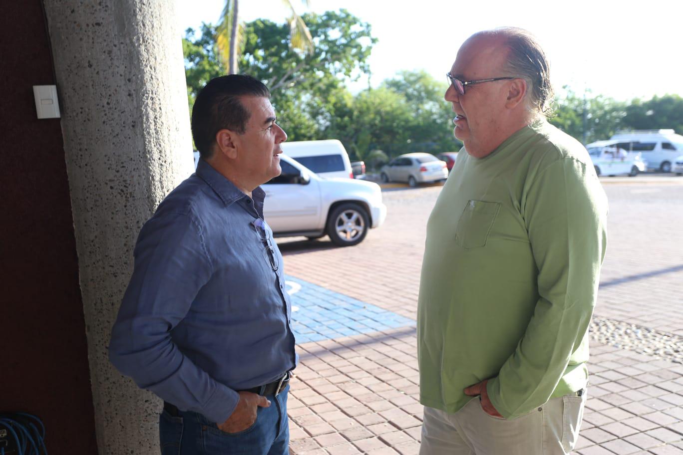 $!Acuerdan Alcalde y empresarios hoteleros mejorar movilidad e imagen urbana de Mazatlán